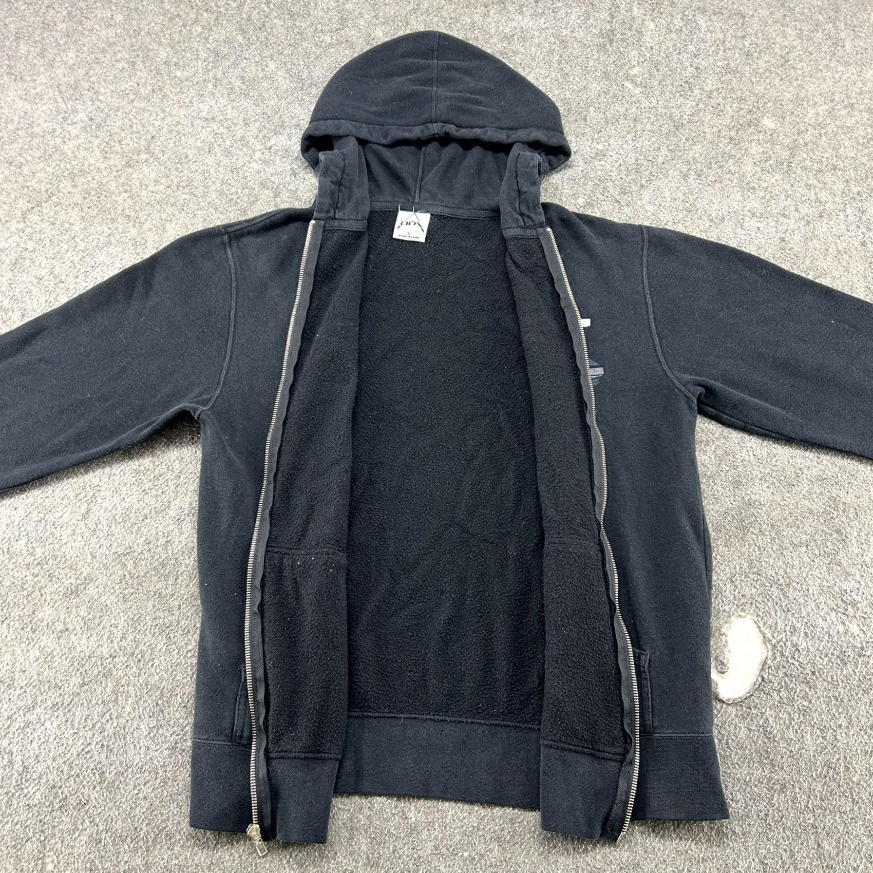 Vintage VINTAGE APX Trapt Hoodie Men L Black Full Zip Cotton Band Nu Metal Grunge Y2K Size US L / EU 52-54 / 3 - 2 Thumbnail