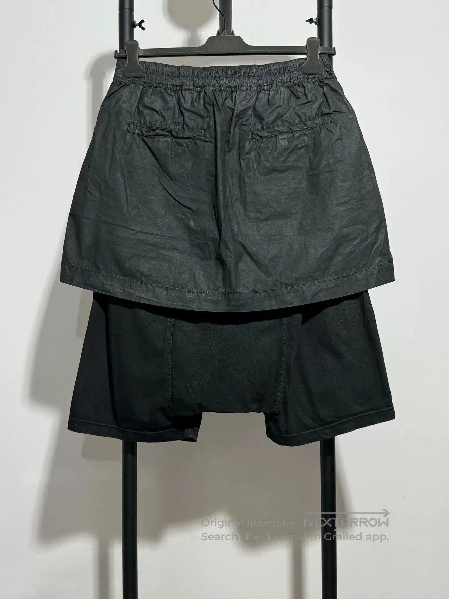 Rick Owens rick owens ro waxed skirt shorts. Size US 38 / EU 54 - 2 Thumbnail