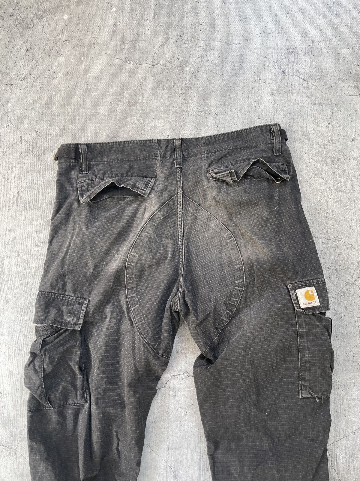 Carhartt × Vintage Vintage Cargo Carhartt Pants Wip Baggy Fit Y2K Opium Size US 31 - 11 Thumbnail