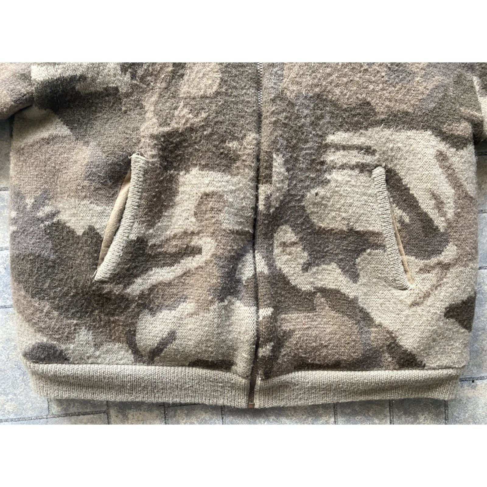 Cabela's Wool Full Zip Jacket Mens L Camouflage Hunting Bomber Coat Flaws Multicolor Wool Full Zip Jacket Mens L Camouflage Hunting Flaws