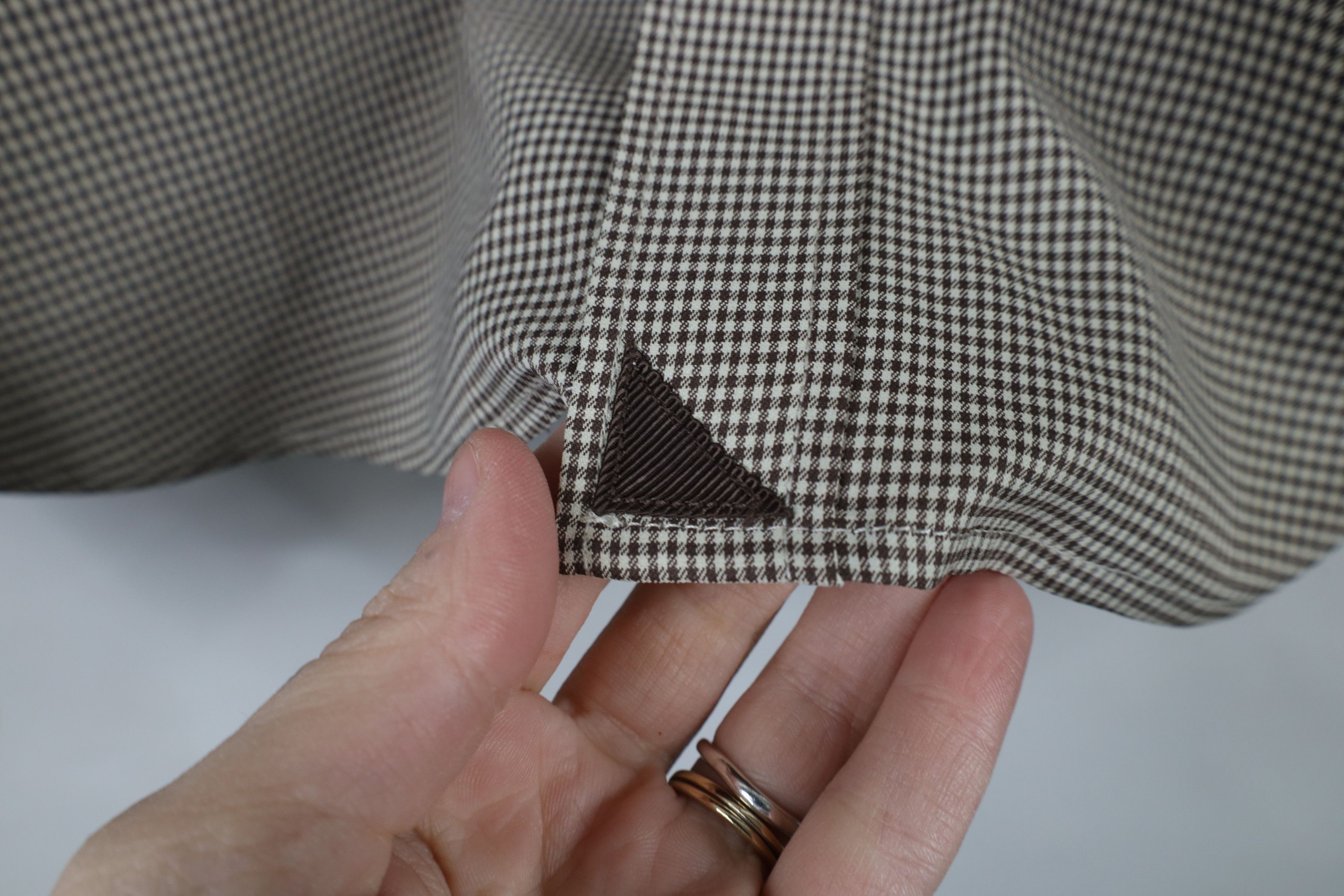 UNTUCKit × Vintage Untuckit Gingham Knit Collared Button Shirt Brown Polyester Size US M / EU 48-50 / 2 - 4 Thumbnail