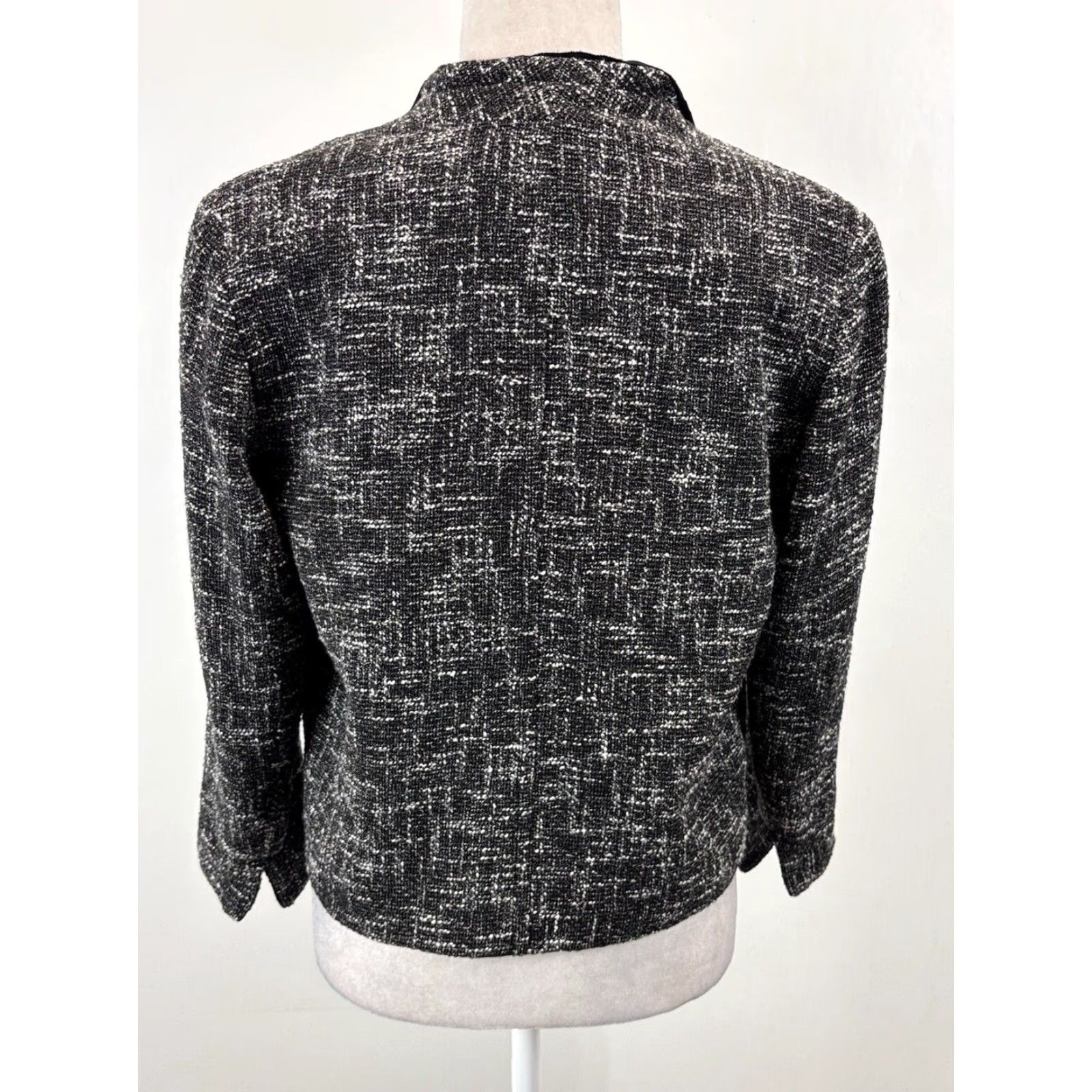 Talbots VINTAGE Talbots Blazer Jacket Sz 8 Women’s Black White Tweed Like Career Blazer, Jacket, Classic, Preppy, Business, Fall Spring Winter Womens Size M / US 6-8 / IT 42-44 - 3 Thumbnail