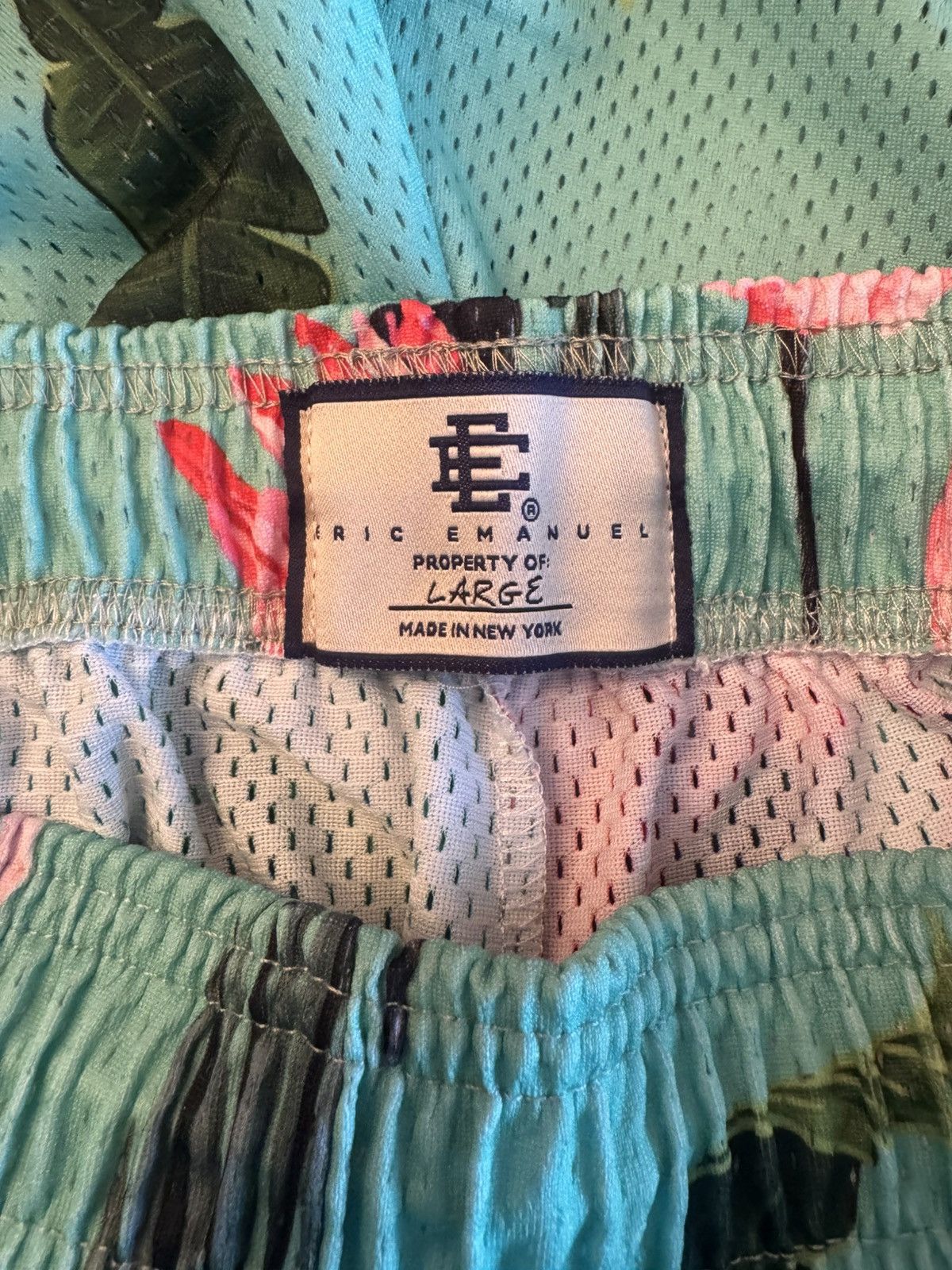 Eric Emanuel Eric Emanuel (Miami Store Opening Exclusive Colorway) Size US 32 / EU 48 - 3 Thumbnail