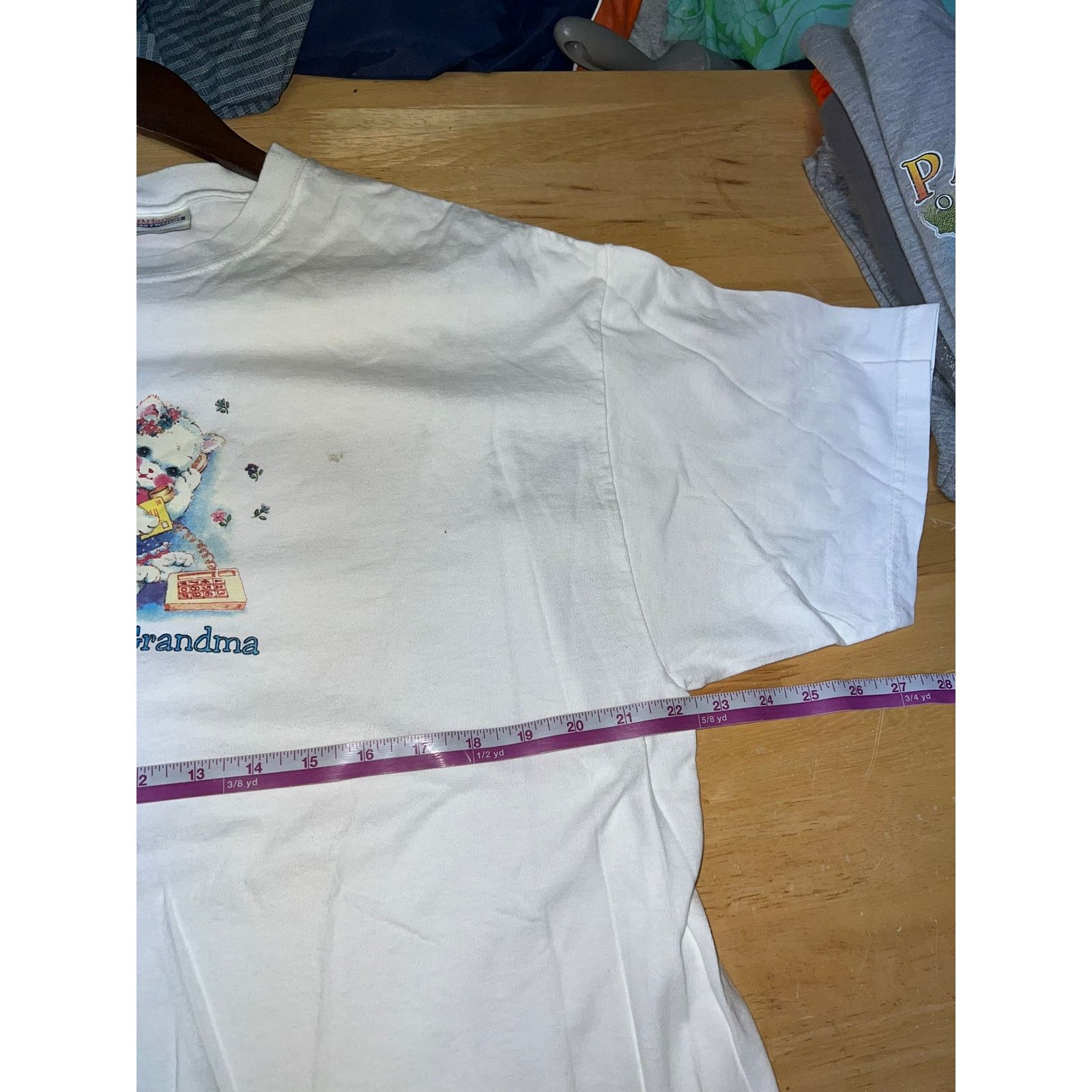 Hanes Vintage Grandma Shirt Need A Hug Call 1-800 90s Stained XL Size US XL / EU 56 / 4 - 8 Thumbnail