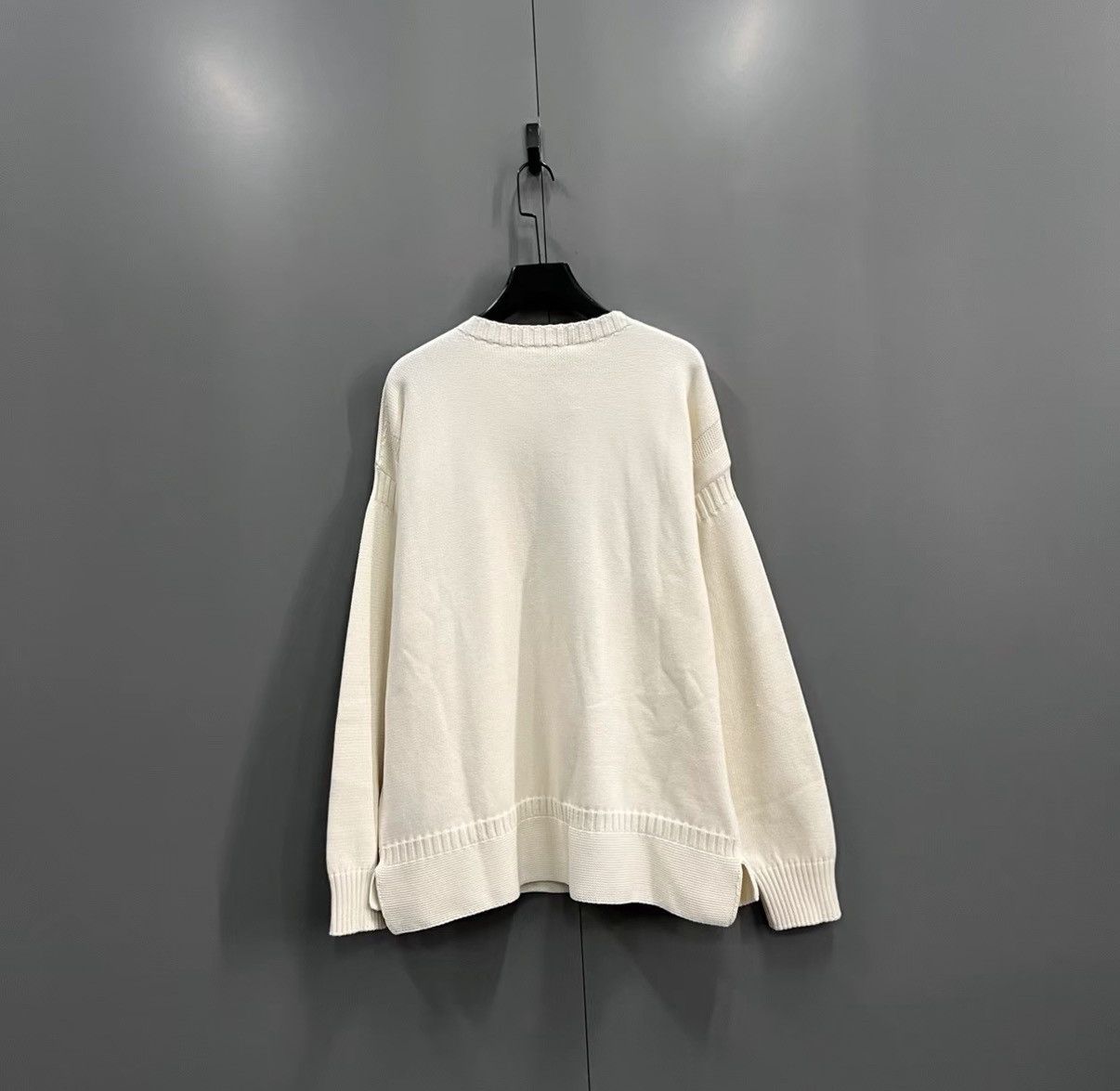 Dior Dior Beige Embroidered Logo Sweater J41 Size 3XL / US 20-22 - 2 Thumbnail