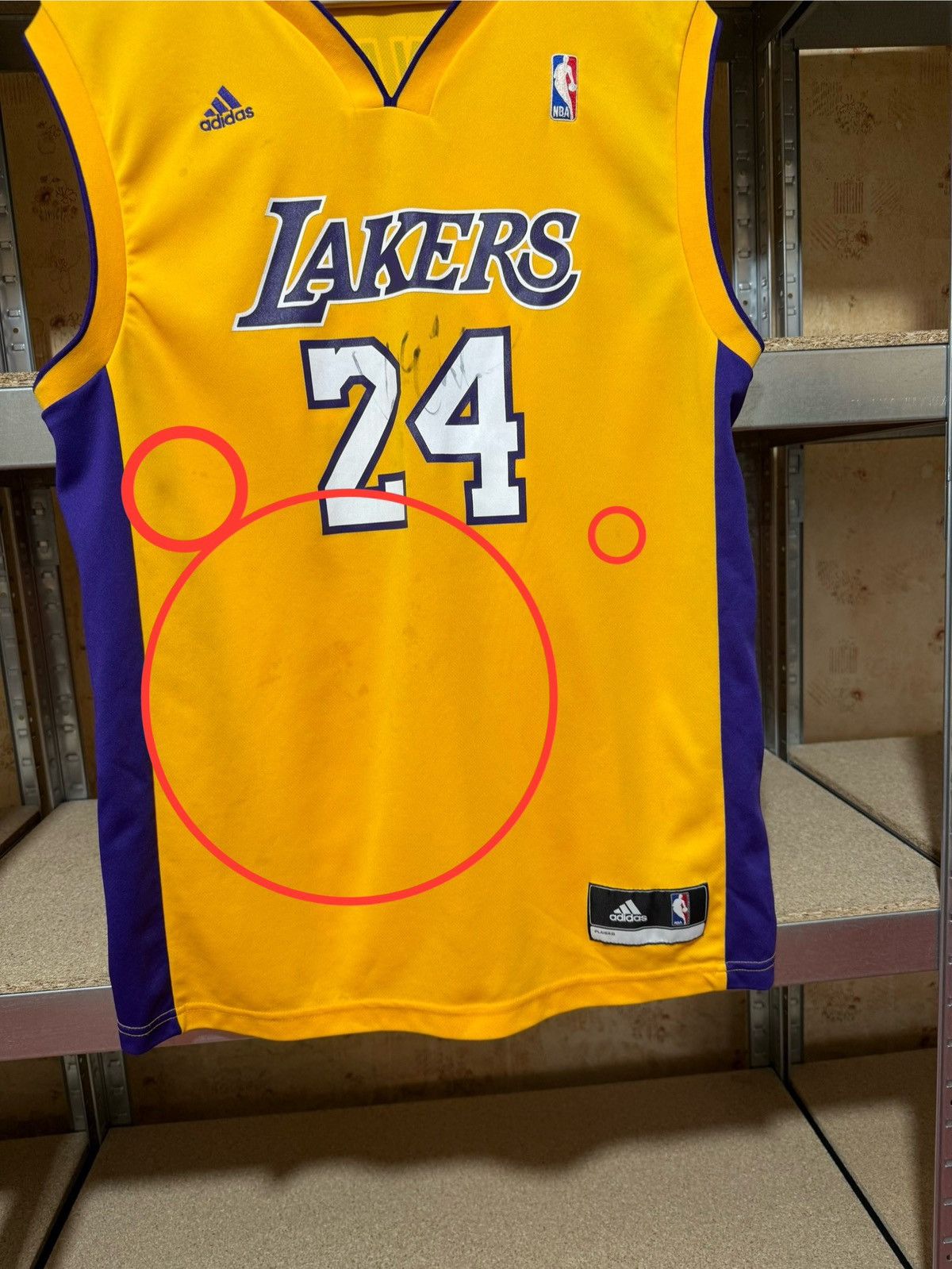 Mitchell & Ness × NBA × Vintage Vintage Adidas NBA Lakers Bryant 2013 Autographed Jersey Size US M / EU 48-50 / 2 - 11 Thumbnail