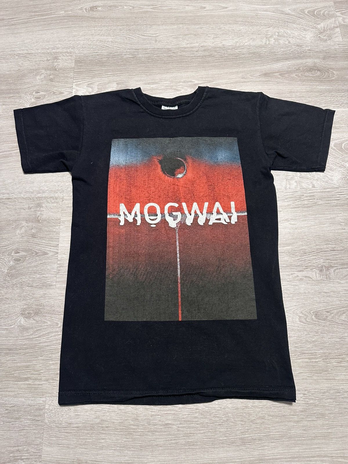 Band Tees Vintage MOGWAI Band Rock T-shirt Size Small Size US S / EU 44-46 / 1 - 1 Thumbnail