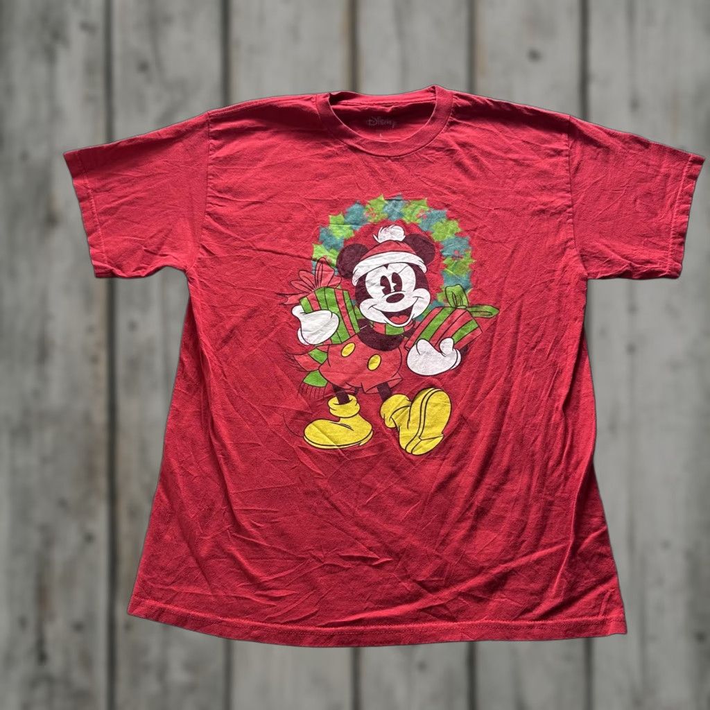 Disney Disney Shirt Mens Large Red Mickey Mouse Christmas Holiday Graphic Tee Size US L / EU 52-54 / 3 - 1 Thumbnail