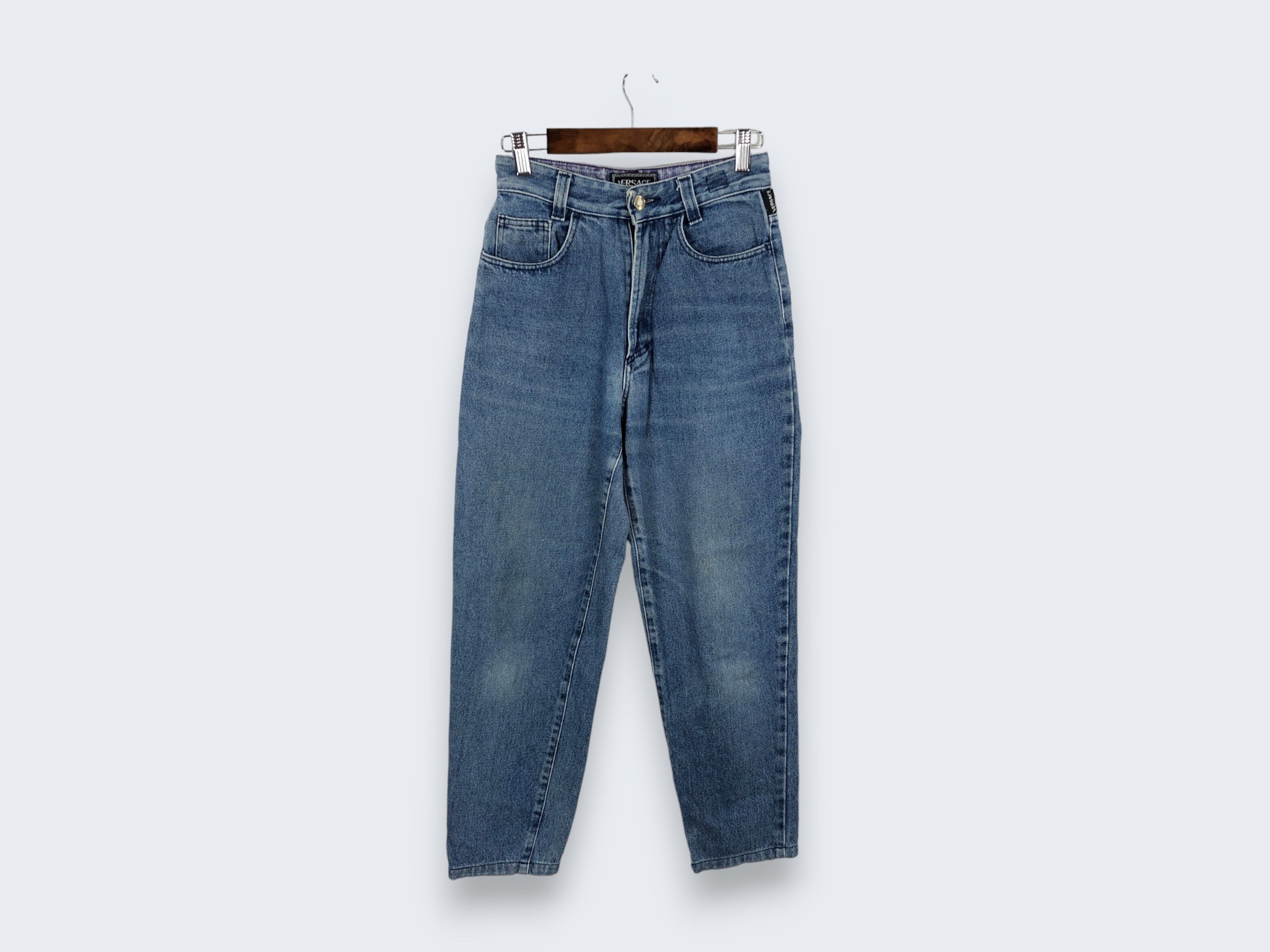 Versace × Vintage Versace Taperred Jeans 26 x 27 L1306W Size 26" / US 2 / IT 38 - 1 Thumbnail