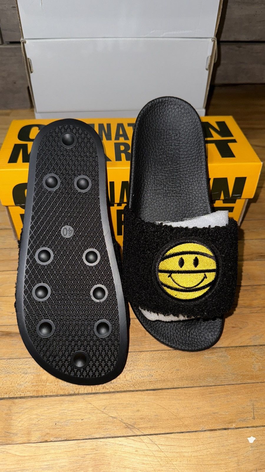 Other CTM SMILEY SHERPA BALL SLIDE Size US 7 / EU 40 - 3 Thumbnail