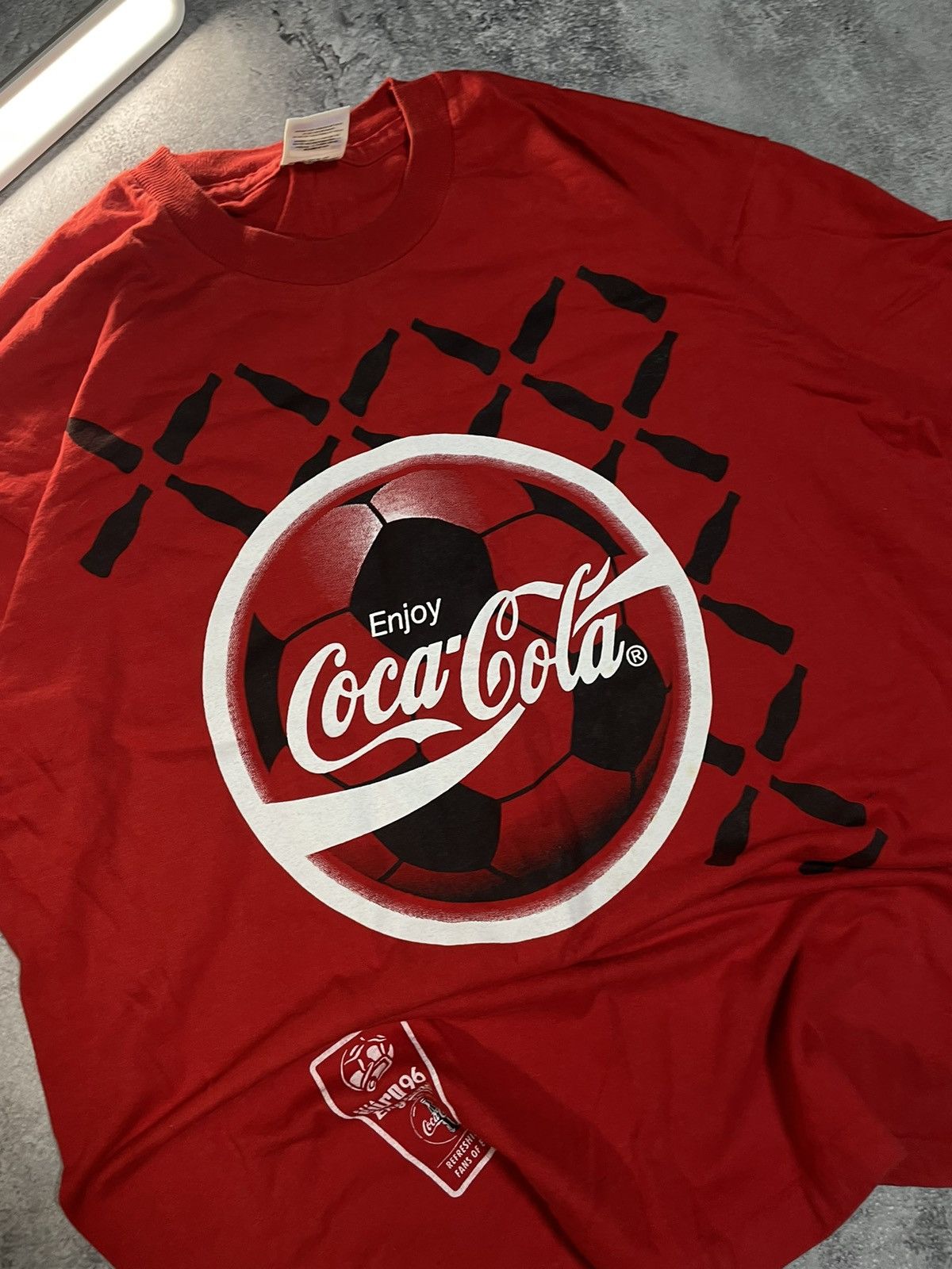 Coca Cola Vtg 90s Coca-Cola Euro 96 Football Single Stitch Tee Size US L / EU 52-54 / 3 - 2 Thumbnail