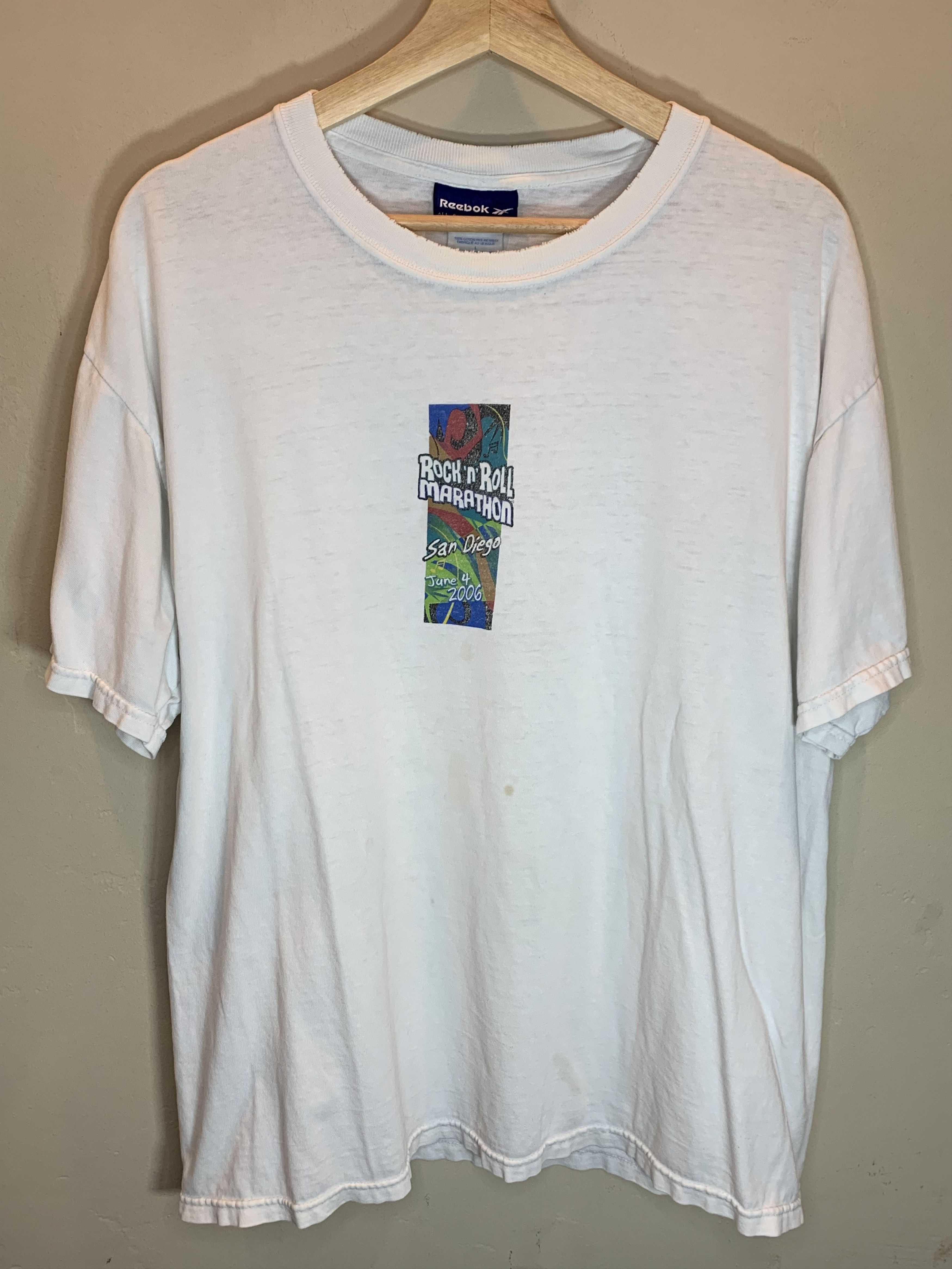 Reebok *RARE* Vintage Rock N Roll Marathon Reebok Foot Locker Shirt Size US L / EU 52-54 / 3 - 2 Thumbnail