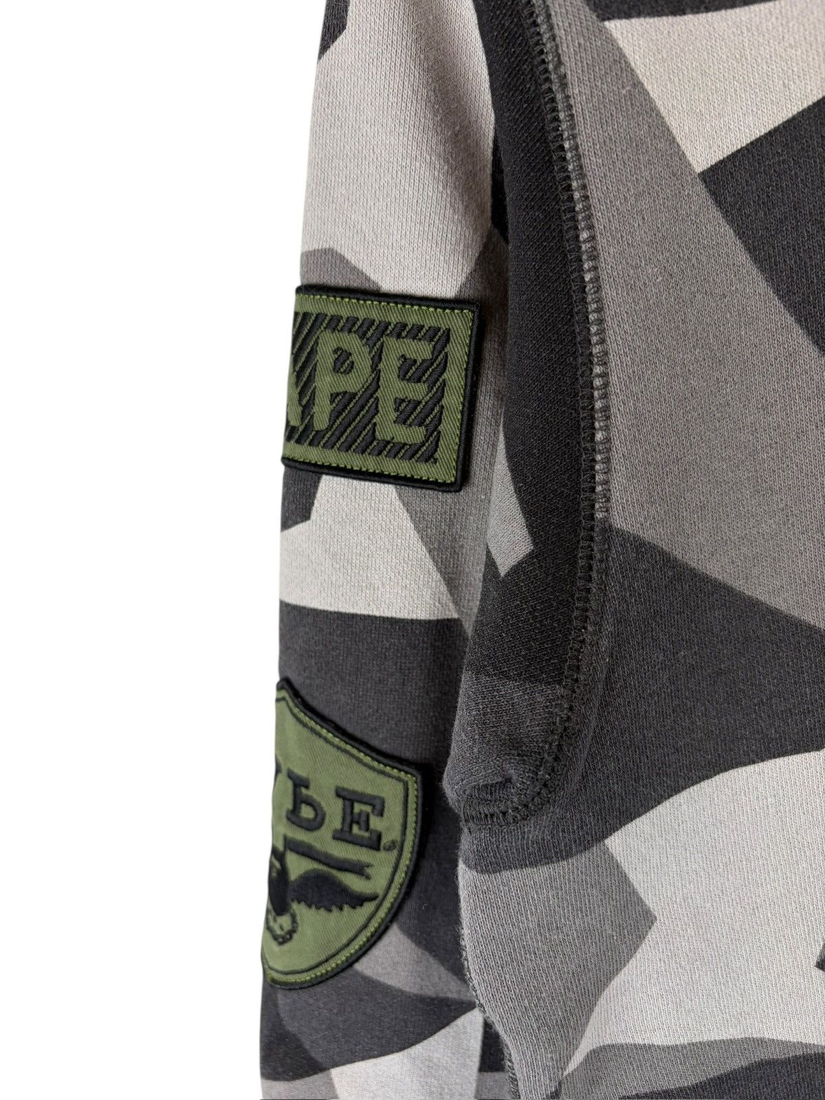 Bape SS18 Bape Splinter Camo Patched Wide Crewneck Size US S / EU 44-46 / 1 - 6 Thumbnail