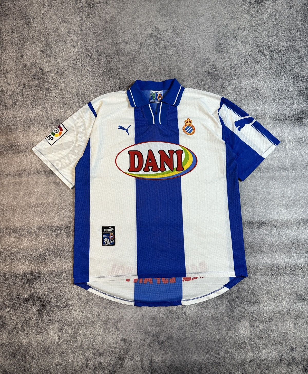 Puma Vintage Puma RCD Espanyol 90s Soccer Jersey Blokecore XL VTg Size US XL / EU 56 / 4 - 1 Thumbnail