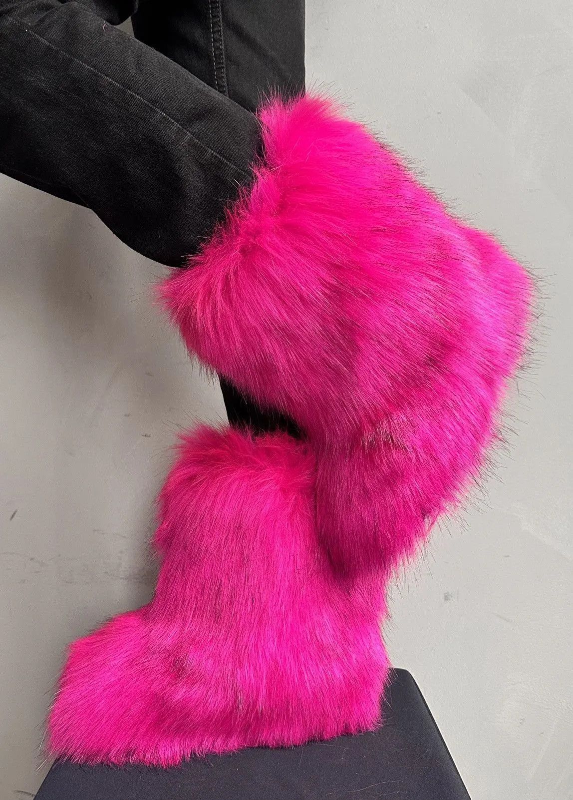 If Six Was Nine Wow😻IFSIXWASNINE VINTAGE FUR FAUX BOOTS MOON BOOTS JAPAN Size US 6 / IT 36 - 1 Thumbnail