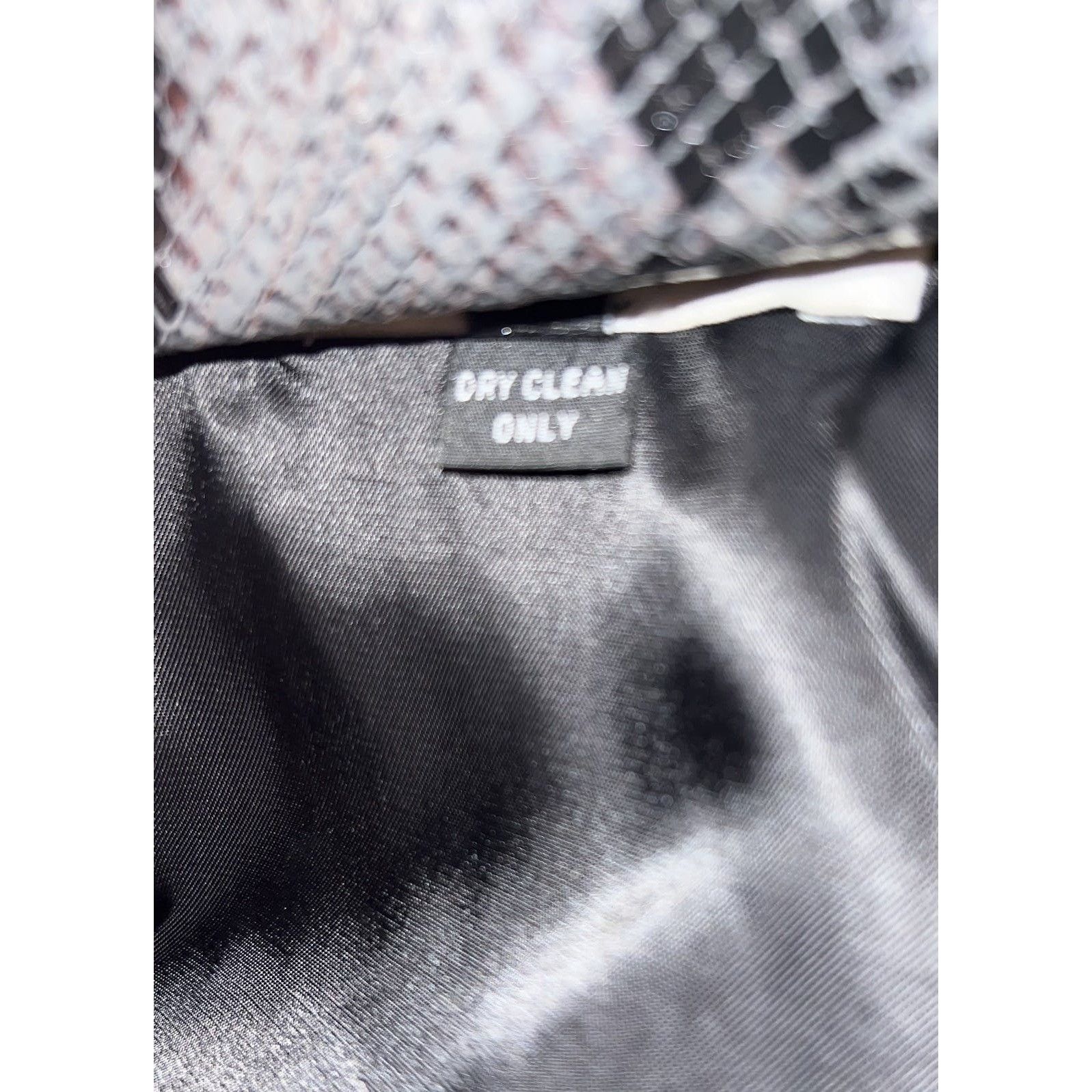 LaQuan Smith LaQuan Smith Teddy Bear Python-Print Jacket Size M / US 6-8 / IT 42-44 - 12 Thumbnail