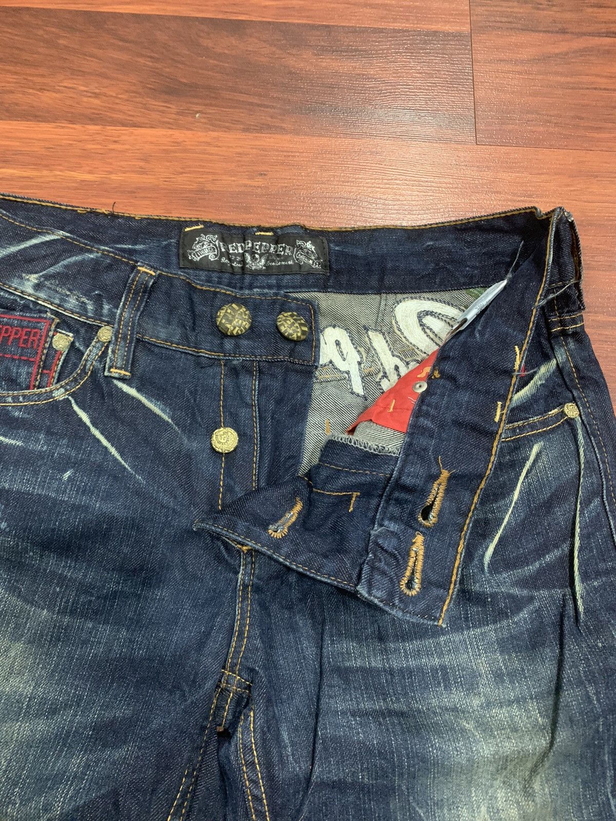If Six Was Nine Red Pepper Embroidered Jeans Pants Size US 34 / EU 50 - 6 Thumbnail