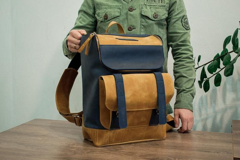 Handmade Leather Backpack. Genuine Vintage Leather CrazyHorse Size ONE SIZE - 1 Thumbnail
