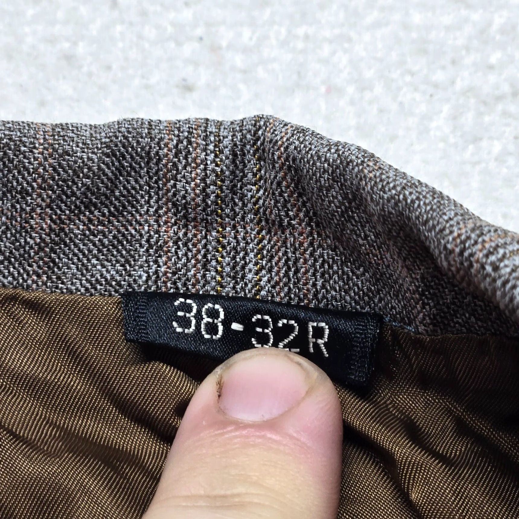 Vintage VINTAGE Curlee Sport Coat Blazer Gray Check 2 Piece Suit Jacket Men's Medium 32 X 28 Sports Size 40R - 2 Thumbnail