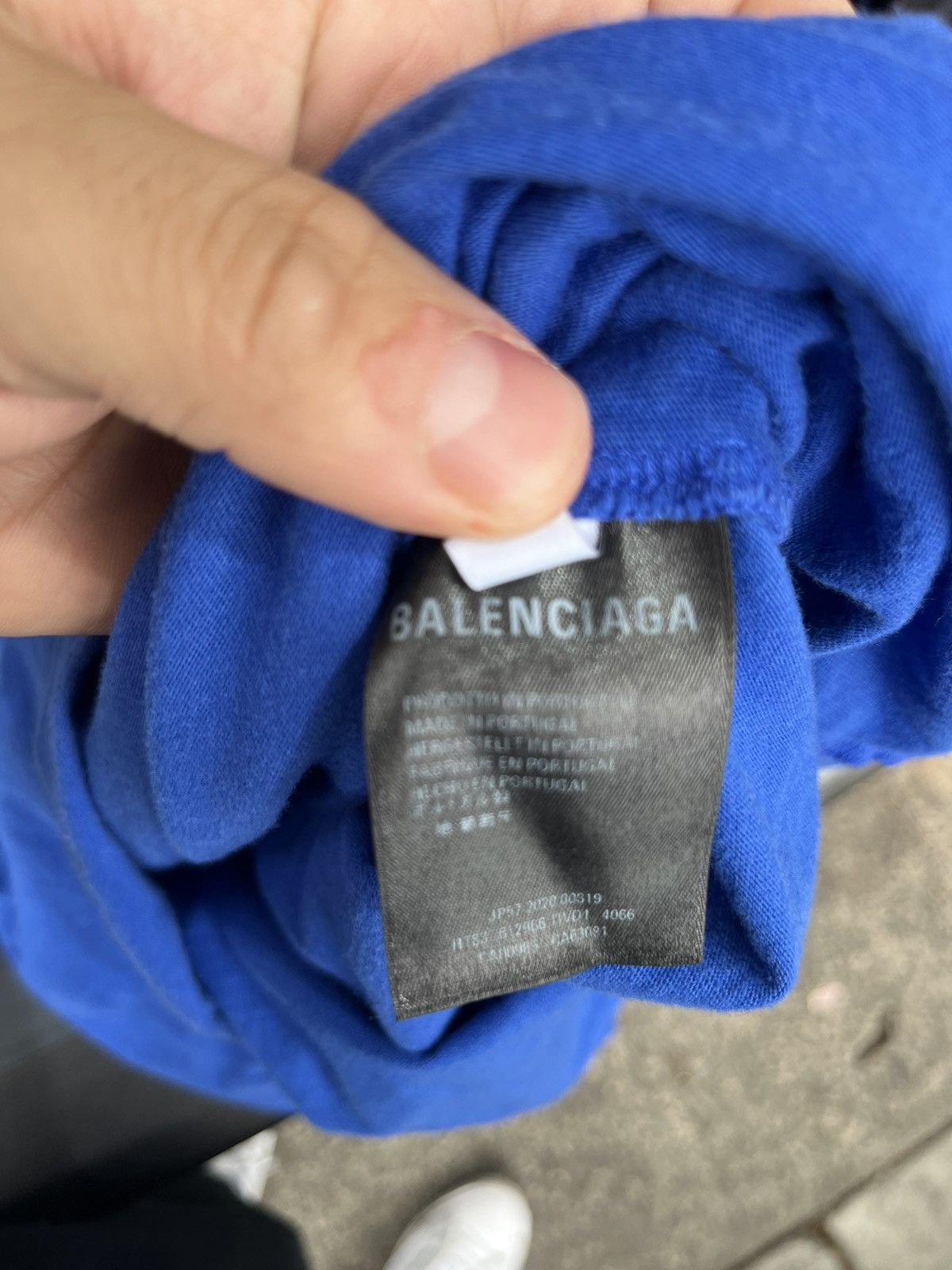 Balenciaga Balenciaga 247 News Shirt Designer Size US L / EU 52-54 / 3 - 7 Thumbnail