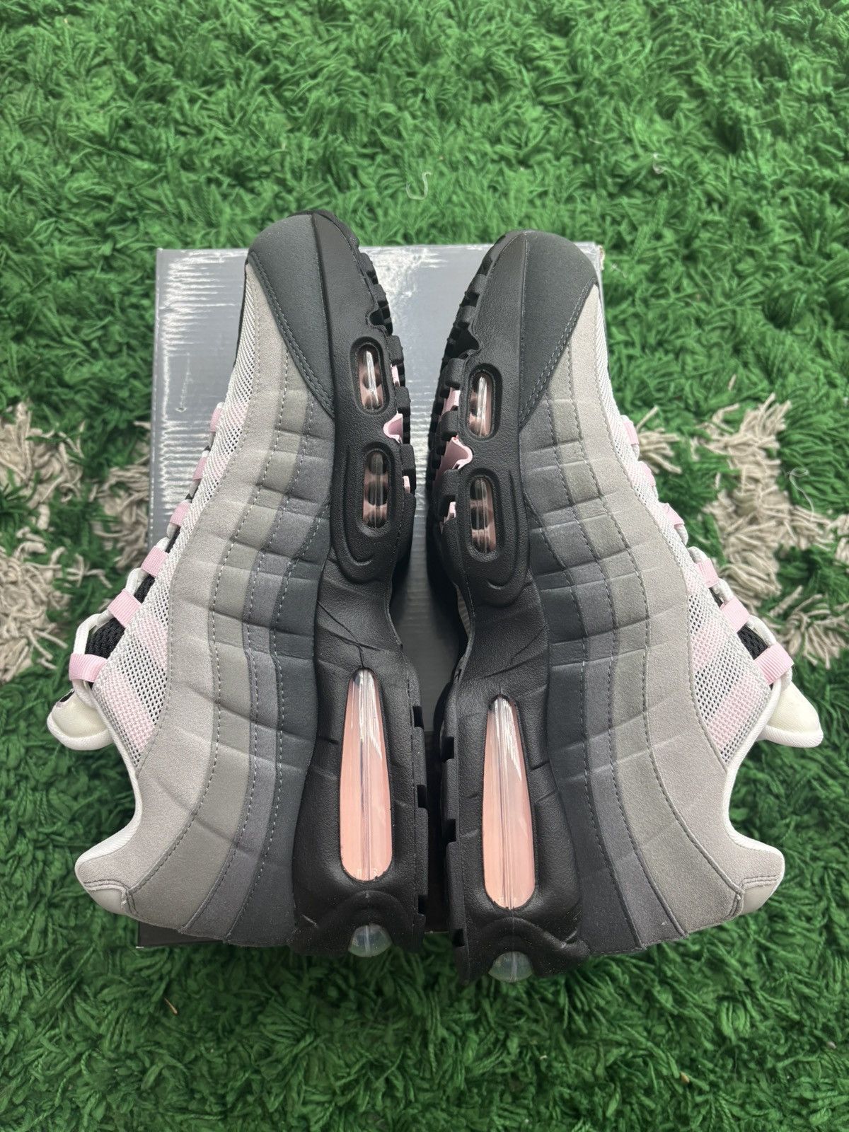 Nike ✅Nike Air Max 95 OG Neon Size 11M Size US 11 / EU 44 - 8 Thumbnail