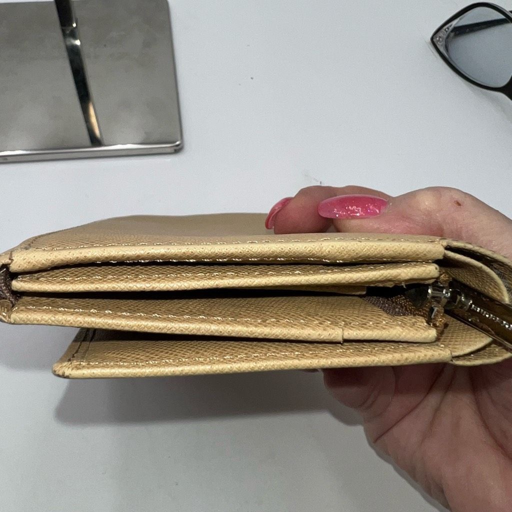 Burberry Burberry Saffiano Leather Snap Front Wallet Size ONE SIZE - 11 Thumbnail