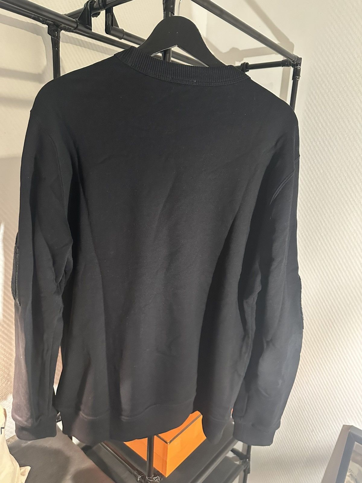 Burberry Burberry “B” Chenille & Star Patch Sweatshirt Black M Size US M / EU 48-50 / 2 - 6 Thumbnail