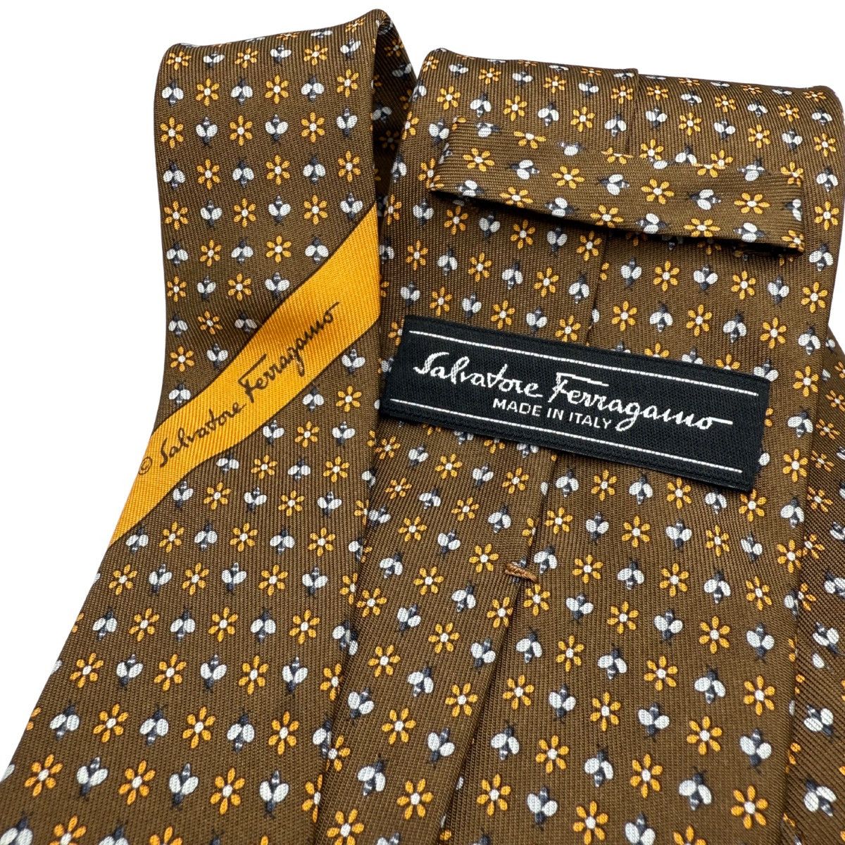 Salvatore Ferragamo Salvatore Ferragamo Brown Silk Tie, Made in Italy, Like New Size ONE SIZE - 4 Thumbnail