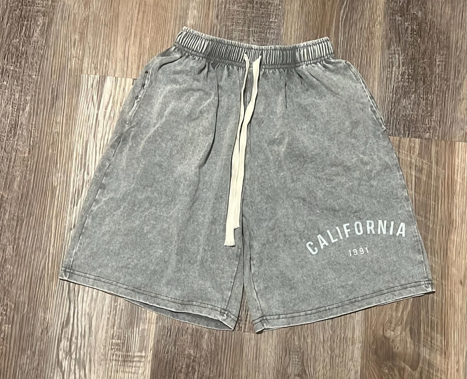 Designer E#6129-M-cotton 100%, super soft & comfy, graphic shorts Size US 32 / EU 48 - 1 Preview