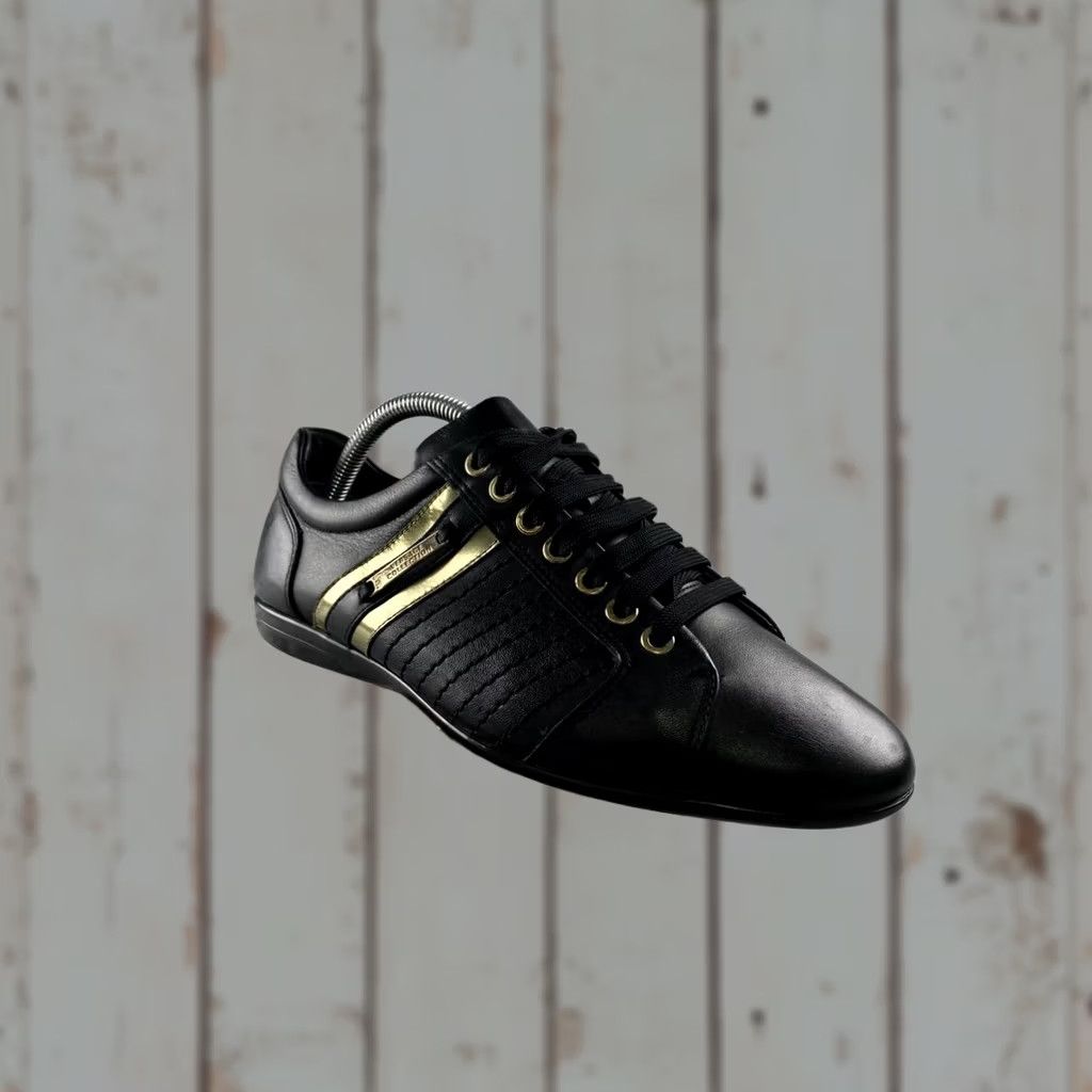 Versace Versace Collection Leather Sneakers Women Size 39 Black Casual Walking Logo Leather Upper Lining Rubber Outsole Low Top Size US 8 / IT 38 - 1 Thumbnail