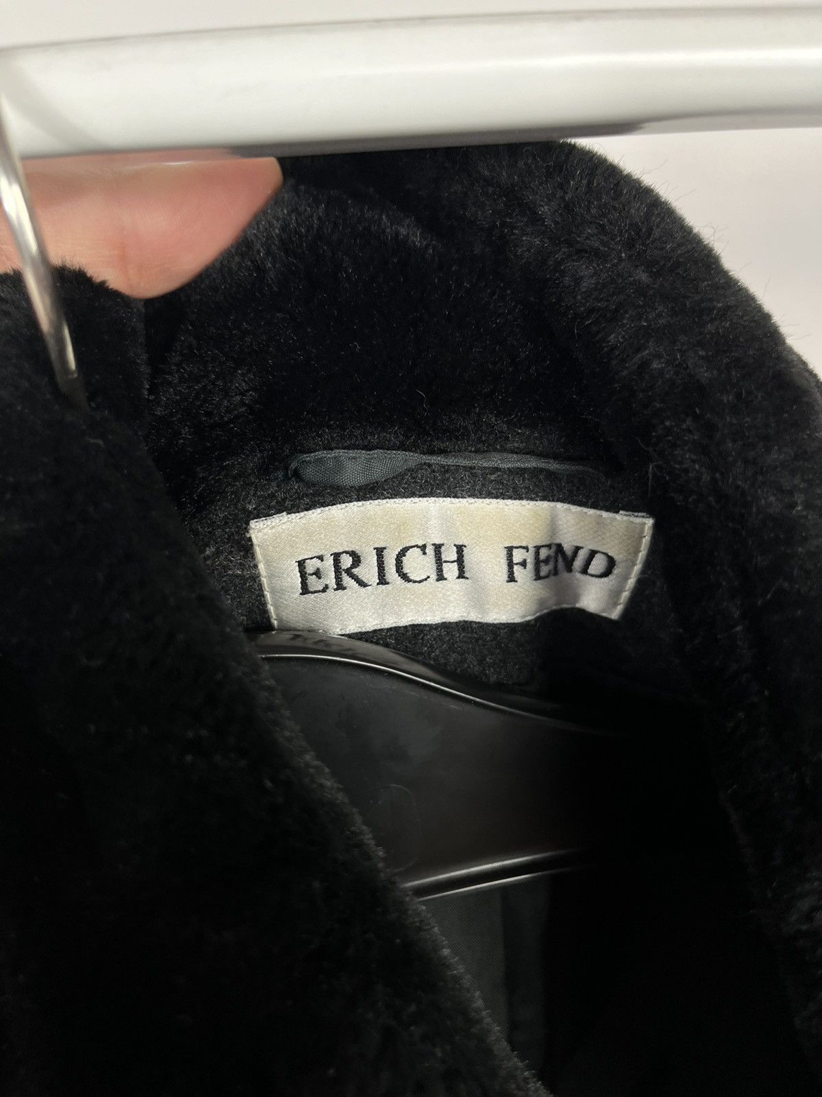 Other Women’s Cashmere Wool Coat with Faux Fur Collar EU 42 Size M / US 6-8 / IT 42-44 - 7 Thumbnail