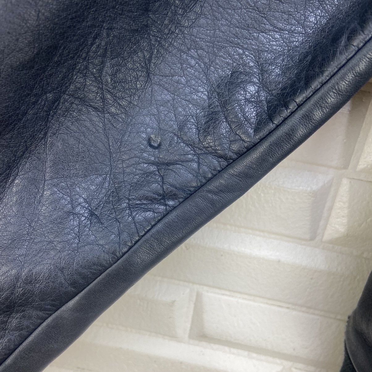 Chevignon Vtg Chevignon Honnor 350th Roll Airflyte A-2 Type Leather Size US M / EU 48-50 / 2 - 8 Thumbnail