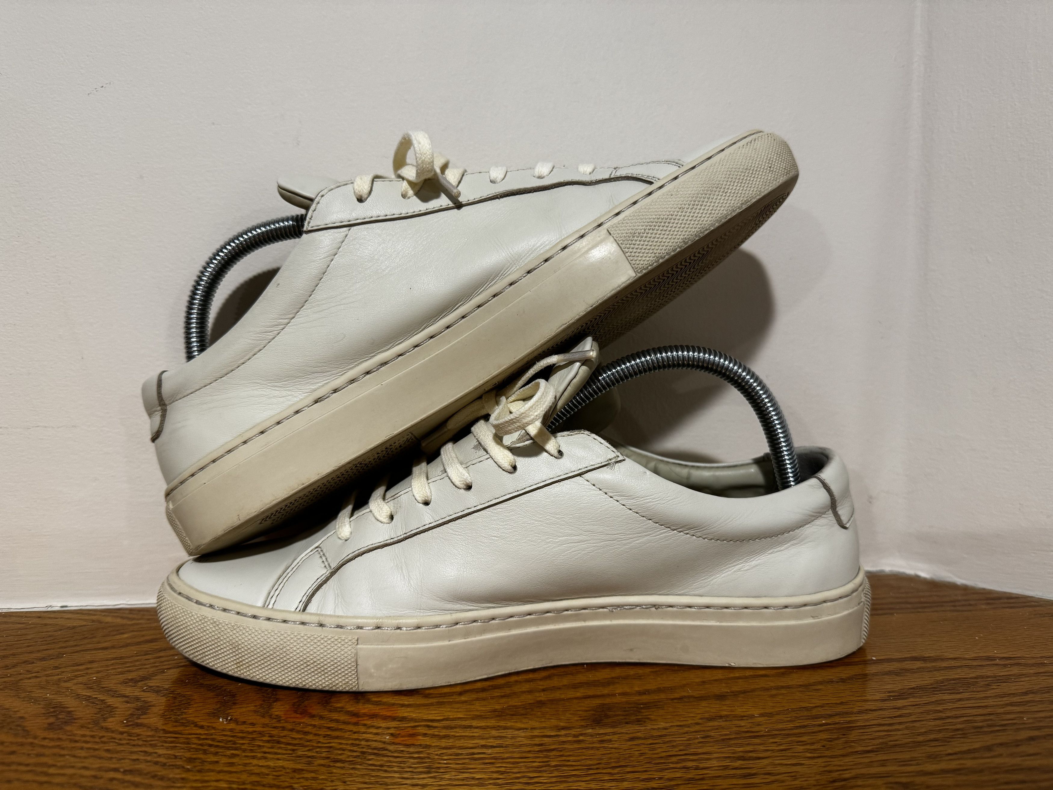 Common Projects Leather Achilles Low Size US 7 / EU 40 - 7 Thumbnail