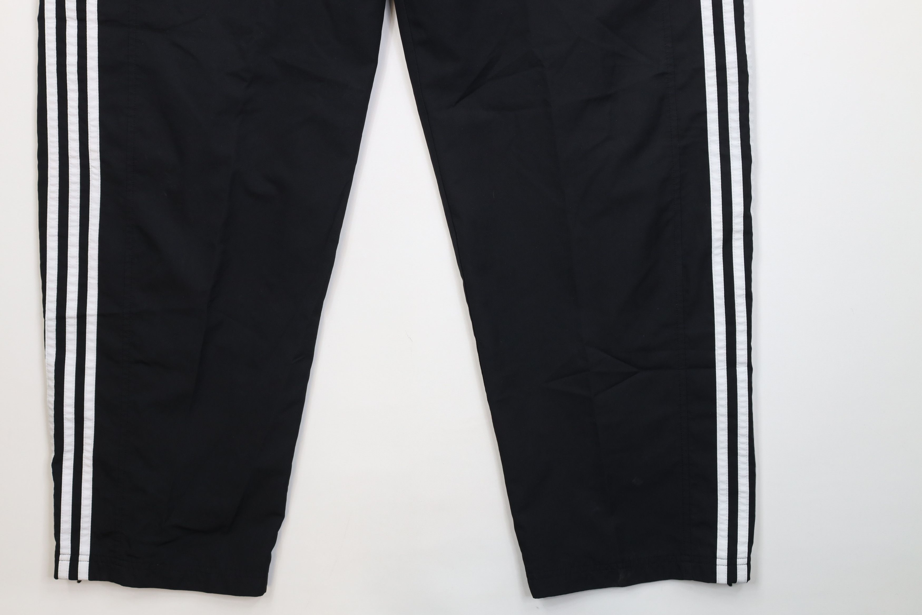 Adidas Vintage Y2K 2005 Adidas Lined Wide Leg Windbreaker Pants Size US 36 / EU 52 - 5 Thumbnail