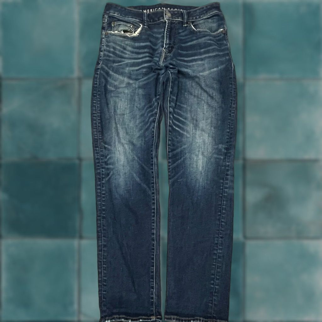 American Eagle Outfitters VINTAGE American Eagle Whisker Faded Mid Wash Blue Jeans Size US 31 - 1 Thumbnail