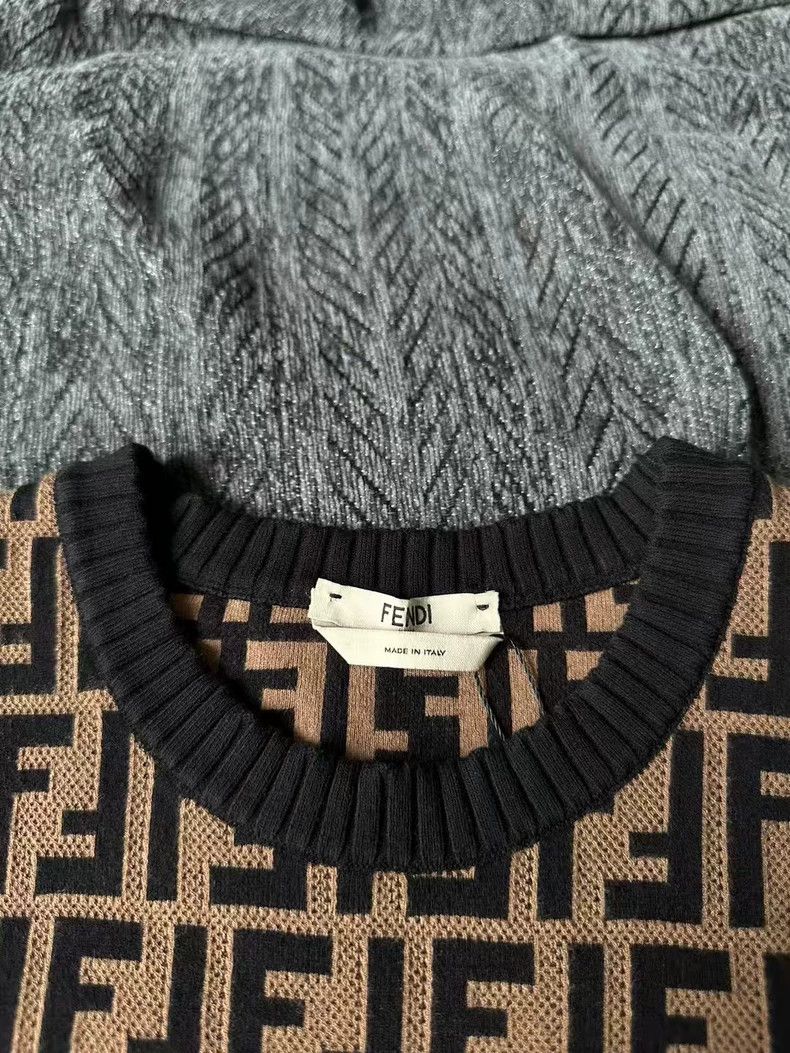 Fendi Fendi Full-print knitted short sleeves Size US XXS / EU 40 - 3 Thumbnail