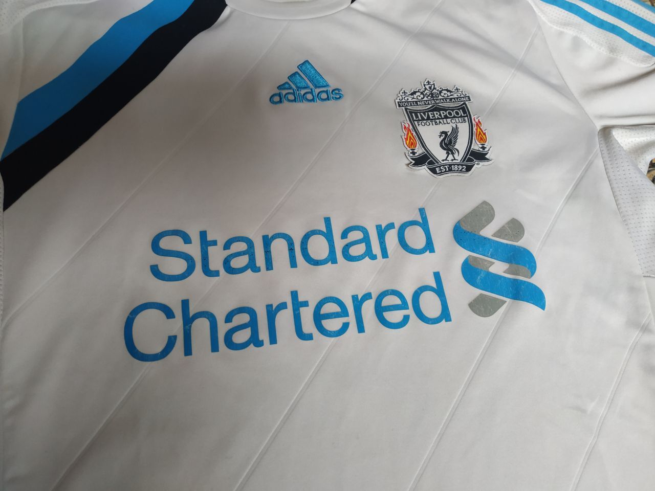 Adidas Adidas 2011-12 Liverpool FC Away Jersey - Pristine Sponsor Size US M / EU 48-50 / 2 - 3 Thumbnail