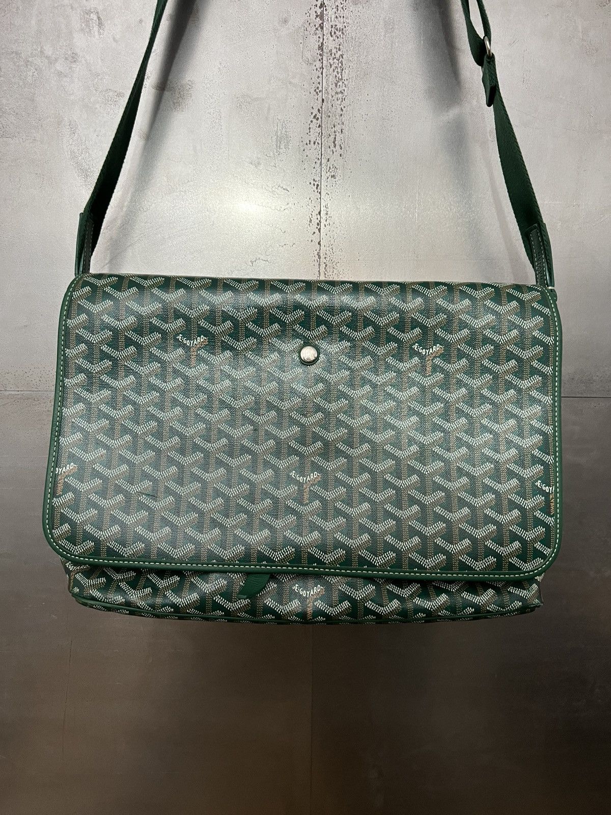 Goyard Goyard Capetien Messenger Bag Green Size ONE SIZE - 1 Thumbnail