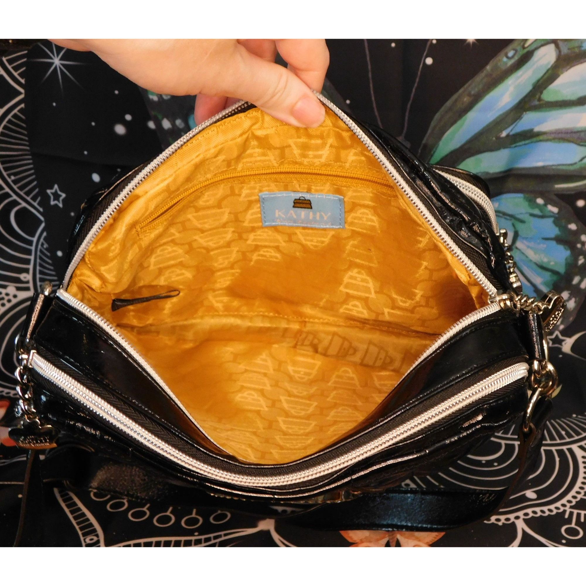Other Kathy Van Zeeland Quilted Gothic Shoulder Bag Size ONE SIZE - 10 Thumbnail