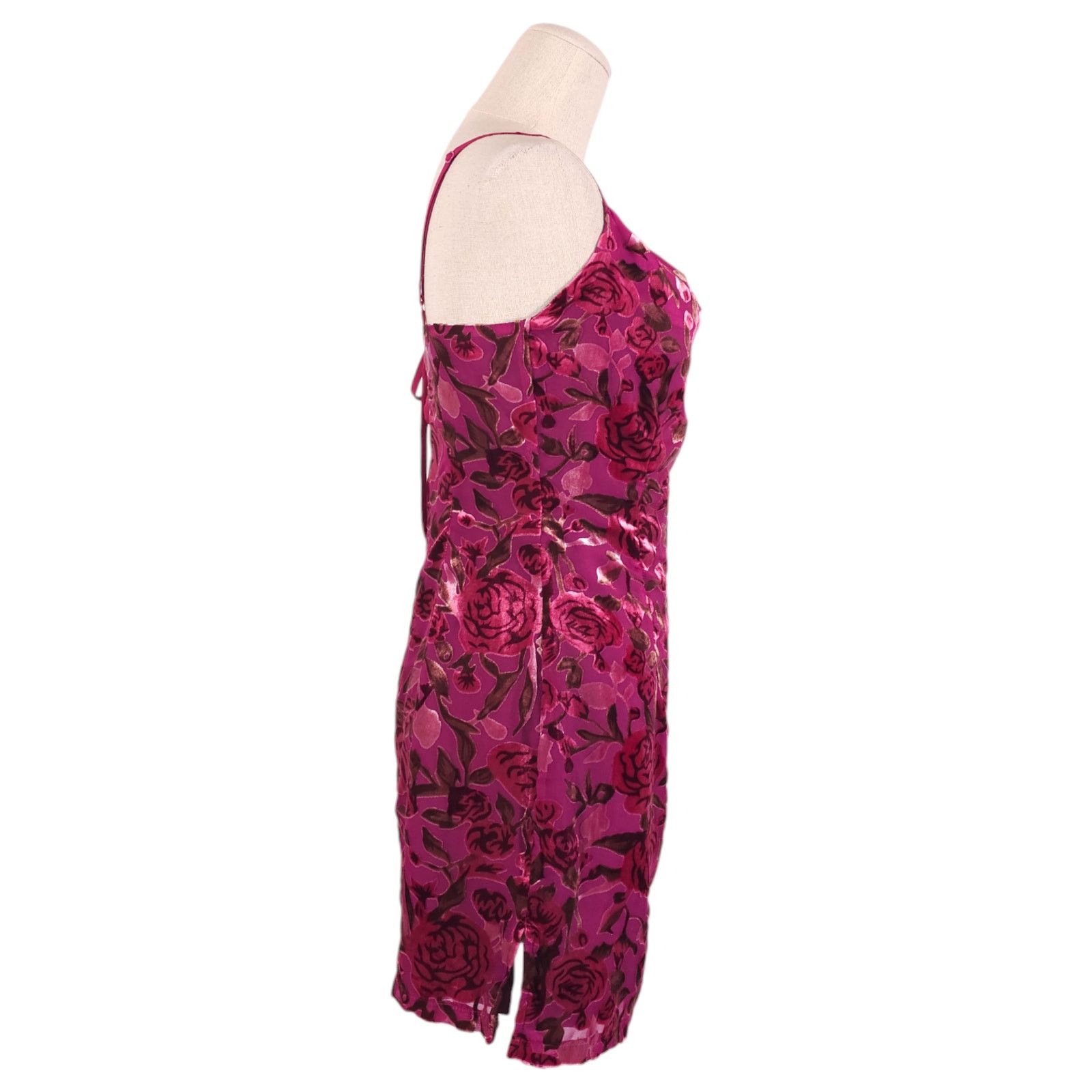 Other Tobi Velvet Floral Rose Square Neck Mini Dress Sz Small Size S / US 4 / IT 40 - 5 Thumbnail