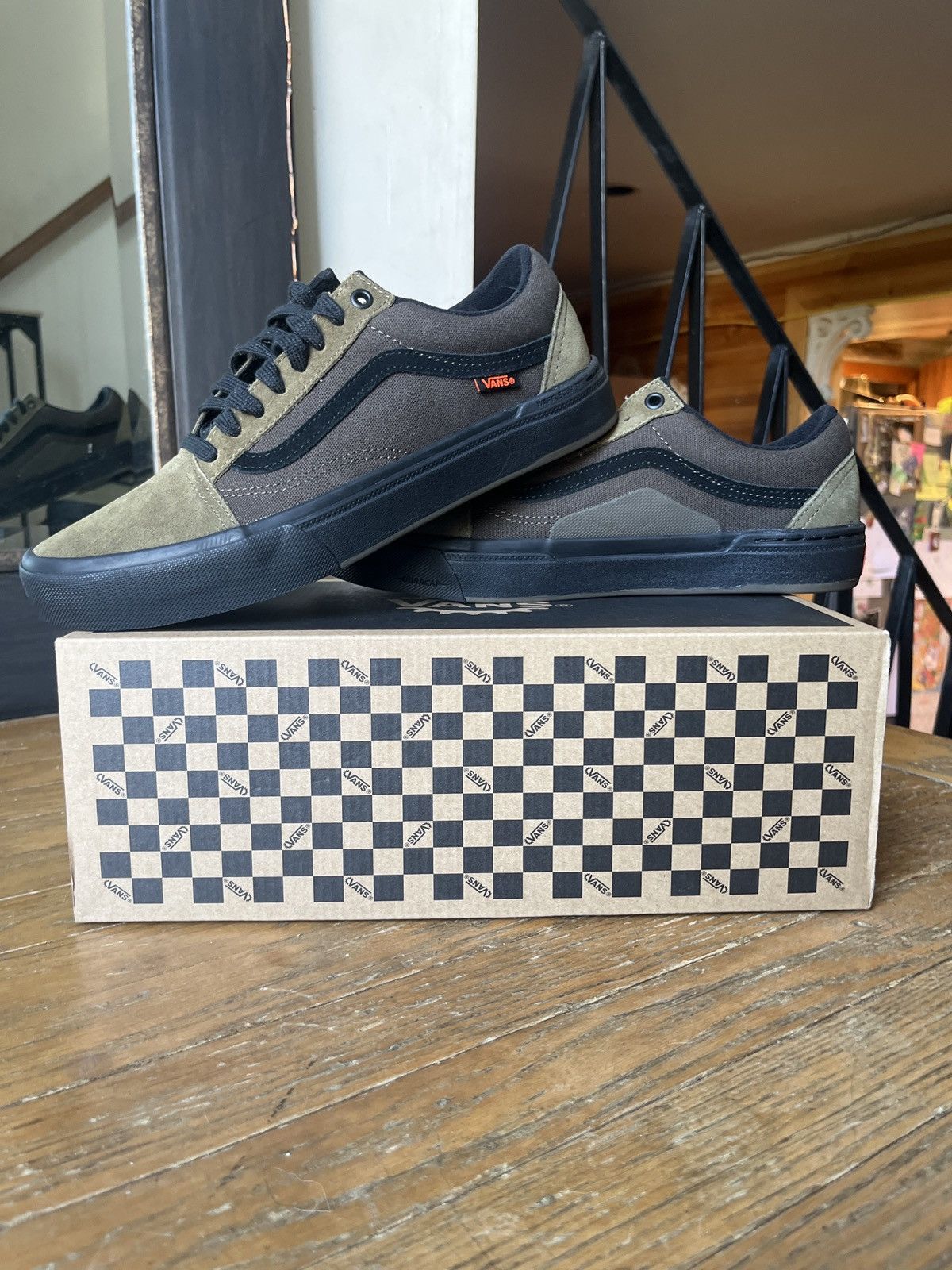 Vans Vans BMX Old Skool Size US 9 / EU 42 - 1 Thumbnail