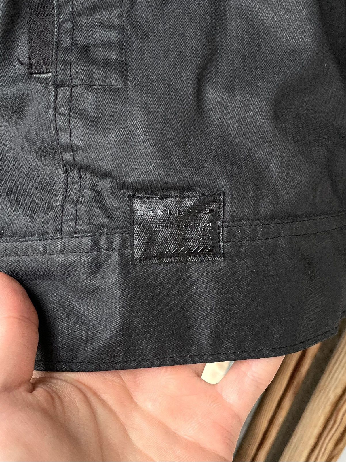 Oakley Vintage Y2K Oakley Metal Logo Avant Garde Military Jacket Size US L / EU 52-54 / 3 - 10 Thumbnail