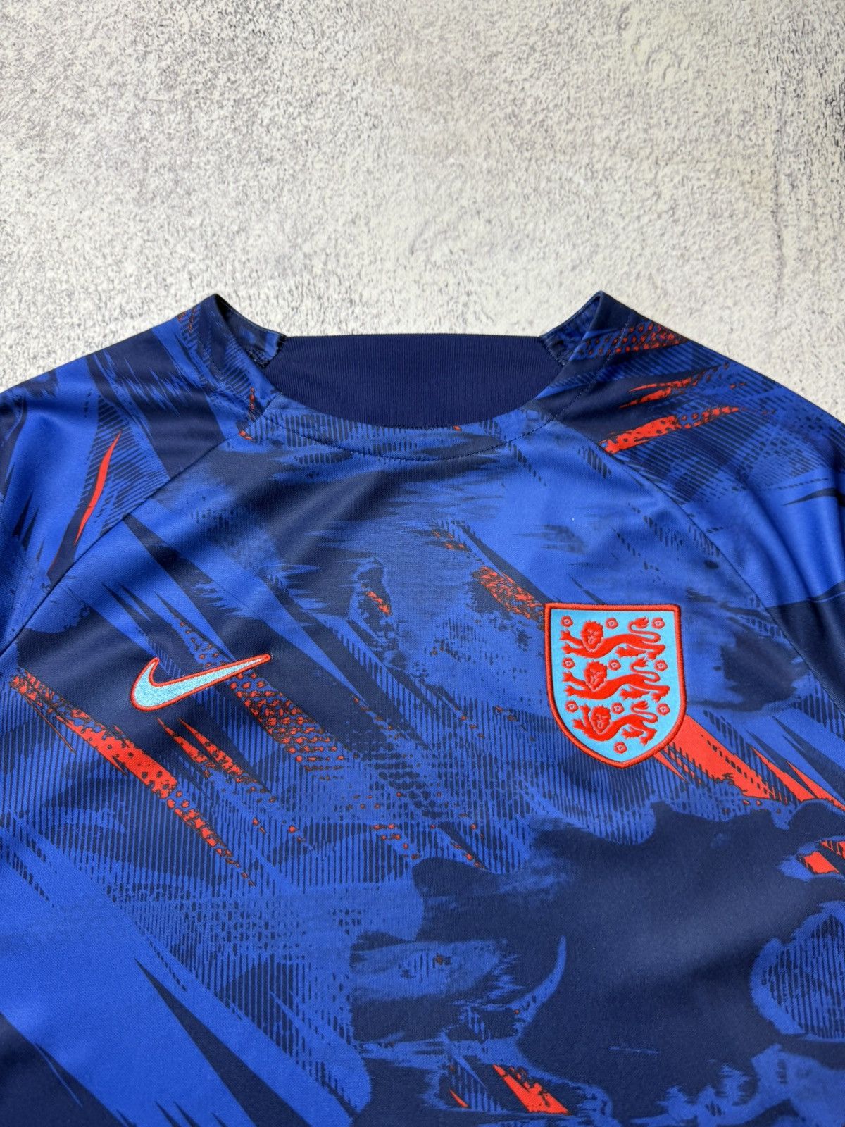Nike England 2022-2023 Soccer Jersey Football Kit Shirt Size M Size US M / EU 48-50 / 2 - 5 Thumbnail