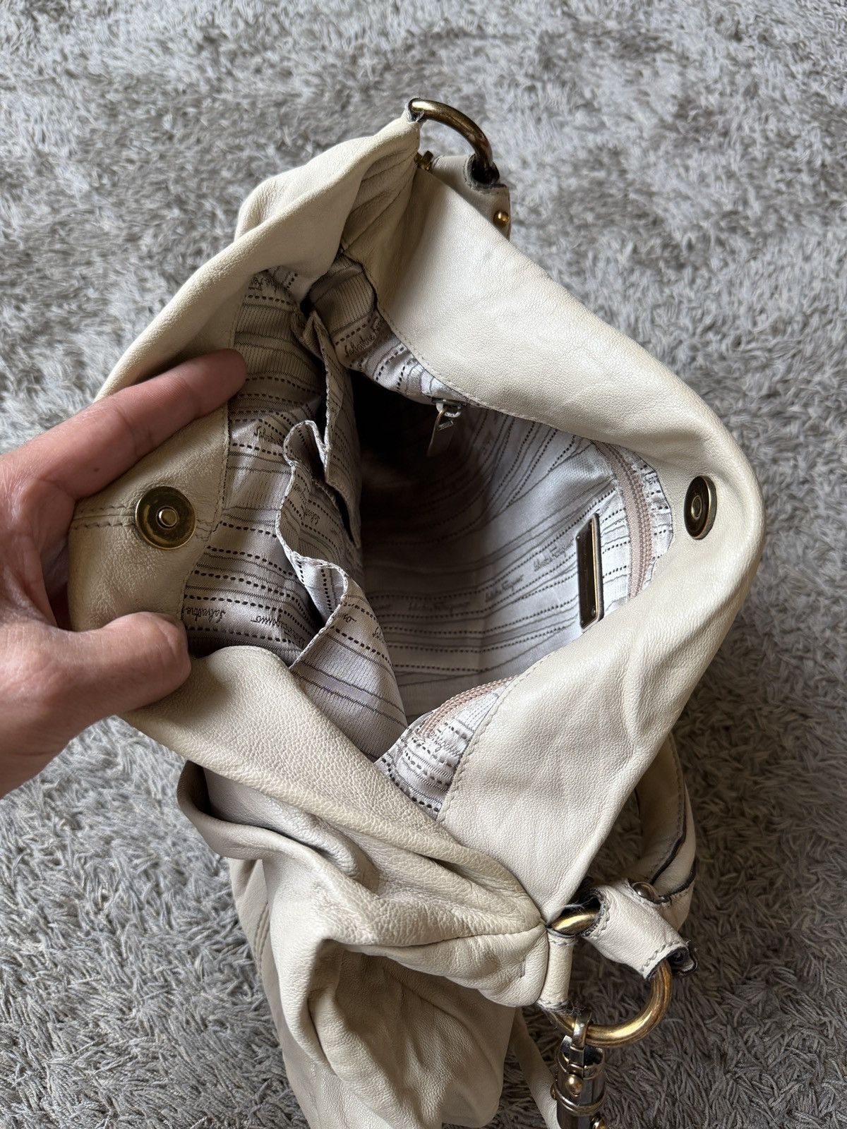 Salvatore Ferragamo Salvatore Ferragamo Vala hobo bag Size ONE SIZE - 10 Thumbnail