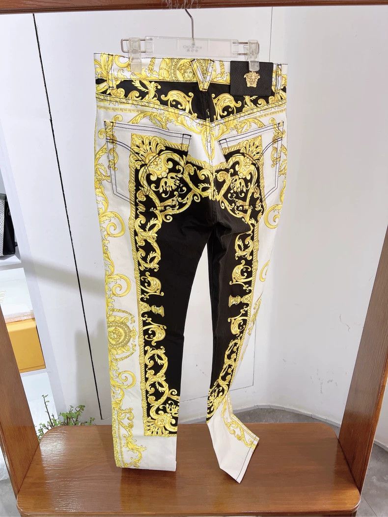 Versace Versace Gold baroque print jeans Size US 31 - 2 Thumbnail