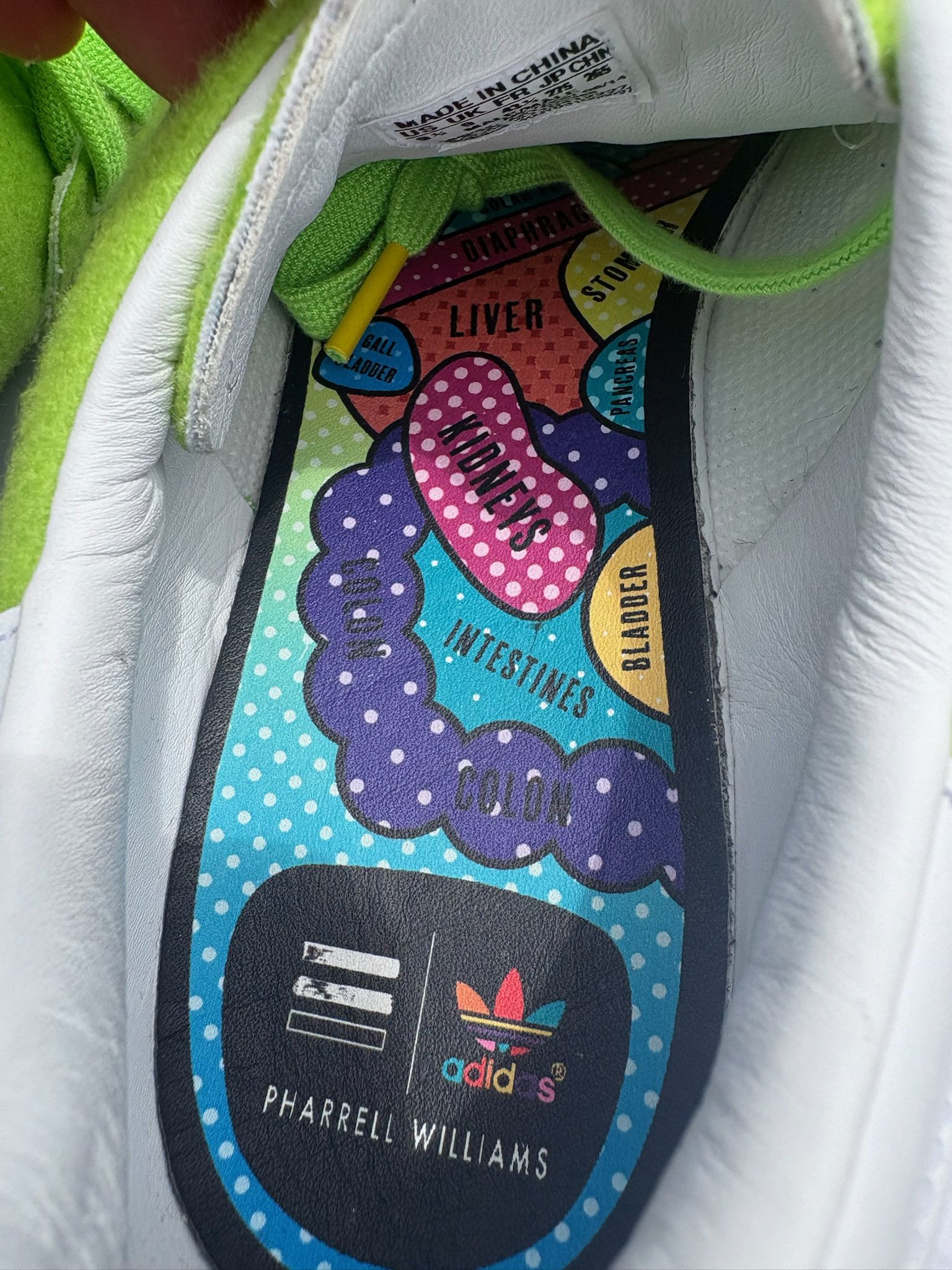 Adidas × Pharrell Adidas x Pharrell Stan Smith Tennis Ball Green Size US 9.5 / EU 42-43 - 6 Thumbnail