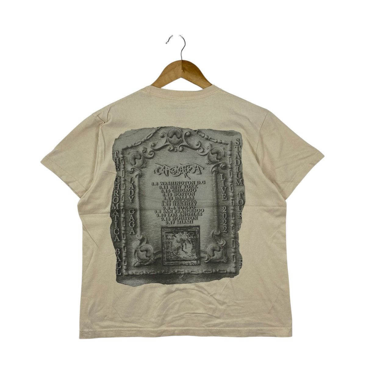 Band Tees Lady Gaga Chromatica Ball 2022 Tour Tee Shirt Medium Size M / US 6-8 / IT 42-44 - 2 Thumbnail
