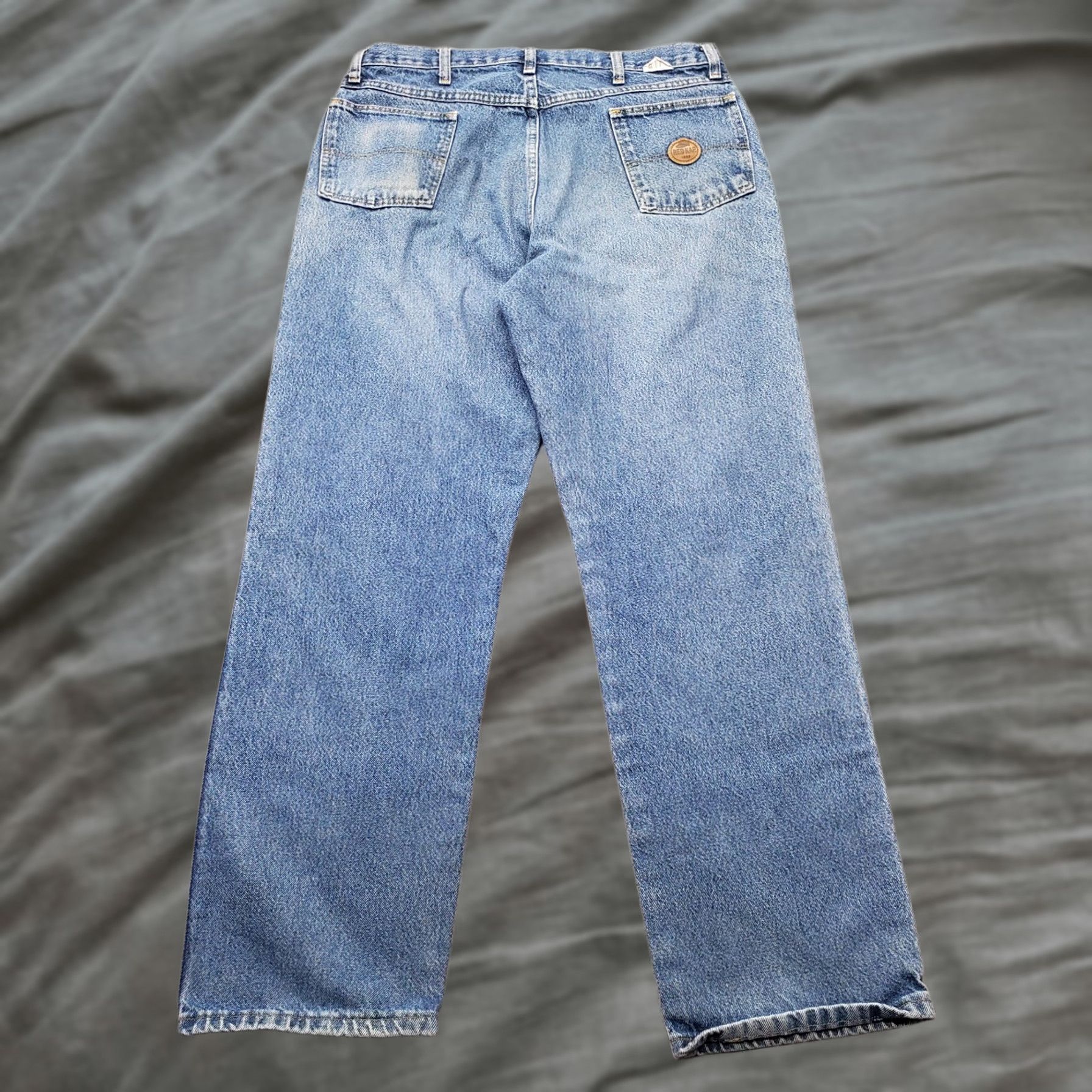 Red Kap Red Kap Jeans Men Size 35x32 Blue Denim Medium Wash Straight Leg Cotton Pockets Vintage? No Mens Size US 35 - 1 Thumbnail