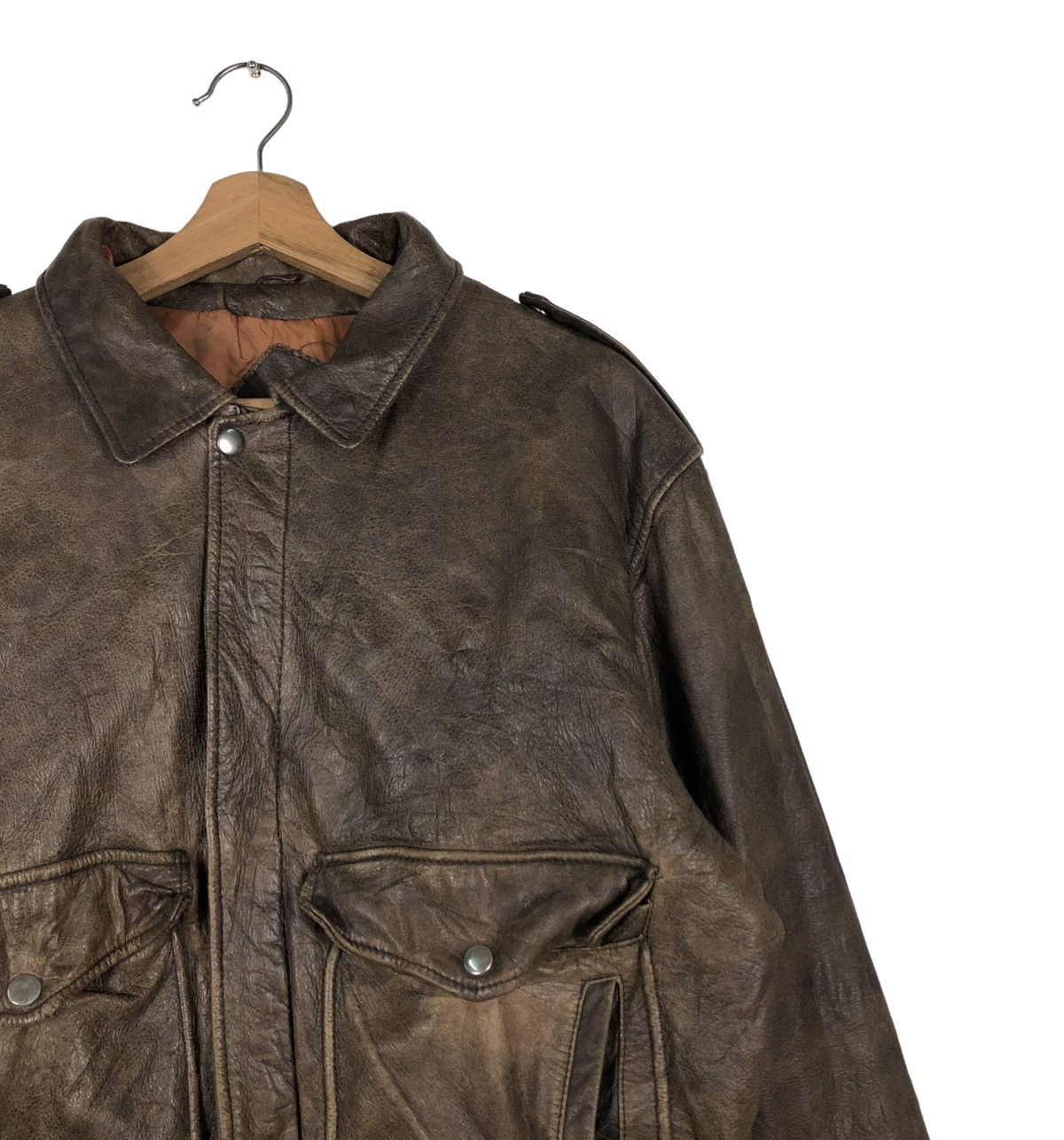Japanese Brand 🔥VINTAGE FLY BOMBER LEATHER JACKET FOX-TROT JAPAN MADE Size US M / EU 48-50 / 2 - 5 Thumbnail