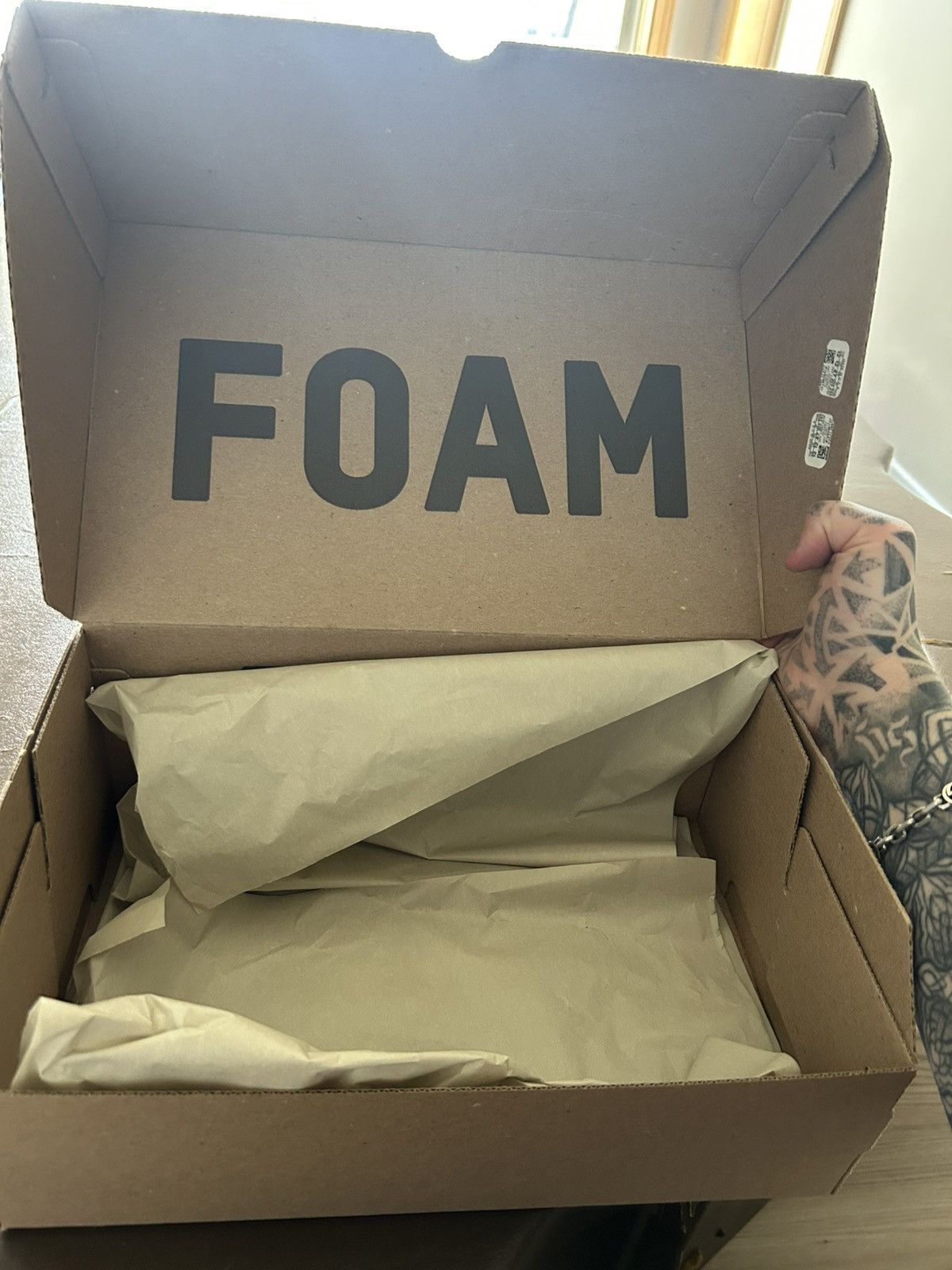 Yeezy Yeezy Foam Runner Sulfur Yellow Size 12 Size US 12 / EU 45 - 8 Thumbnail